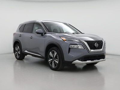 Gray 2022 Nissan Rogue Platinum