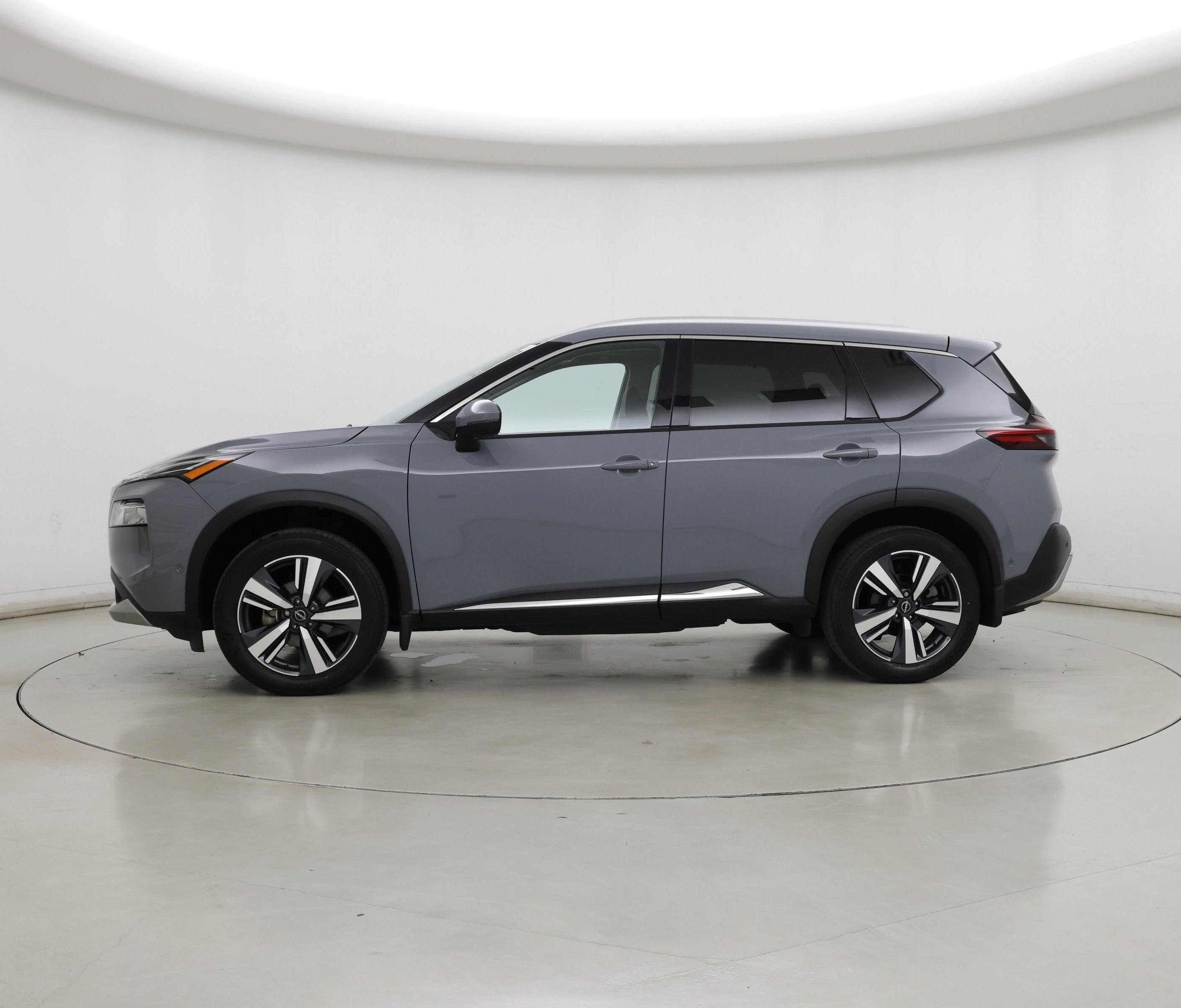 Thumbnail: 2022 Nissan Rogue - 3