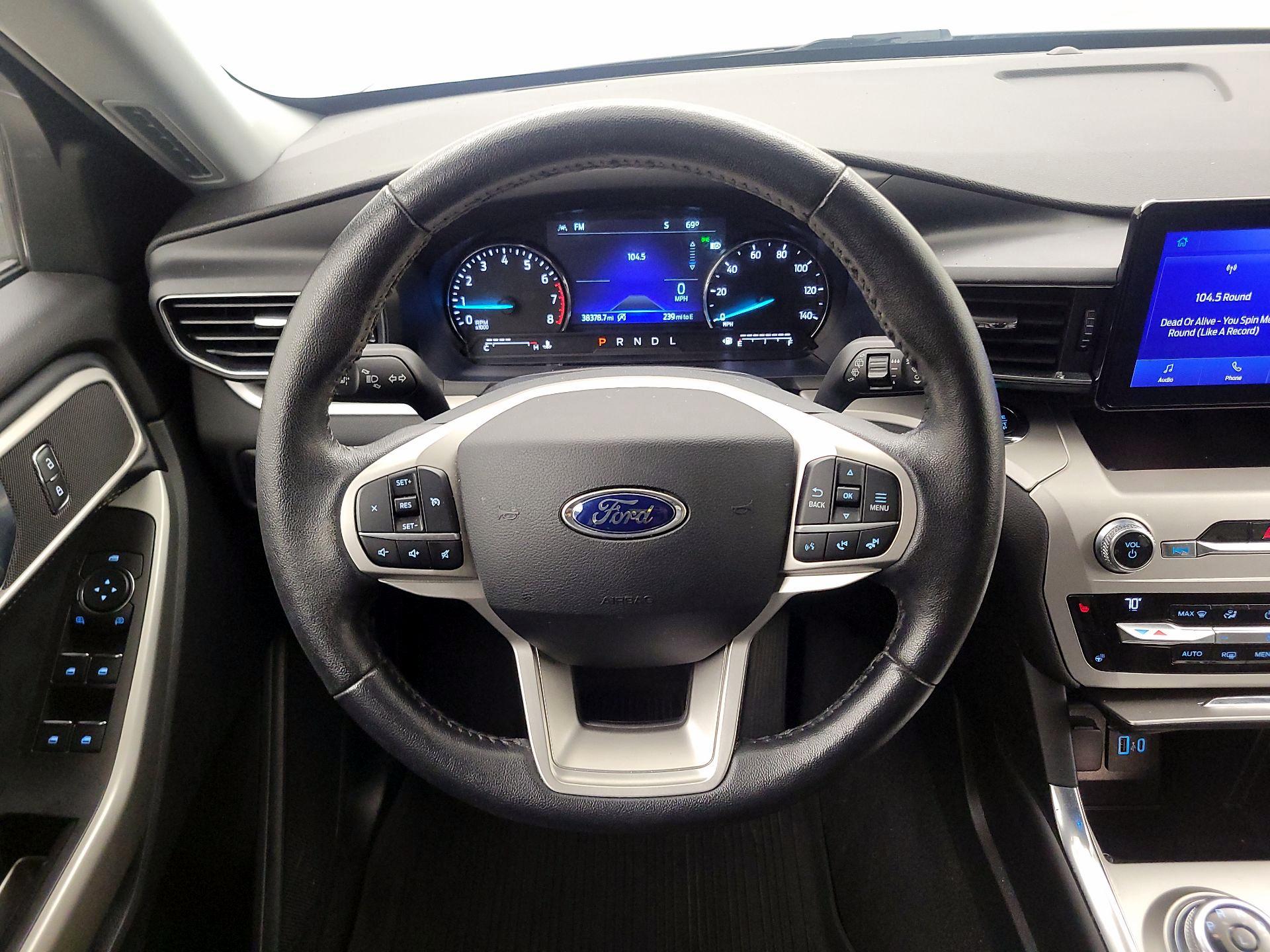 Thumbnail: 2021 Ford Explorer - 10