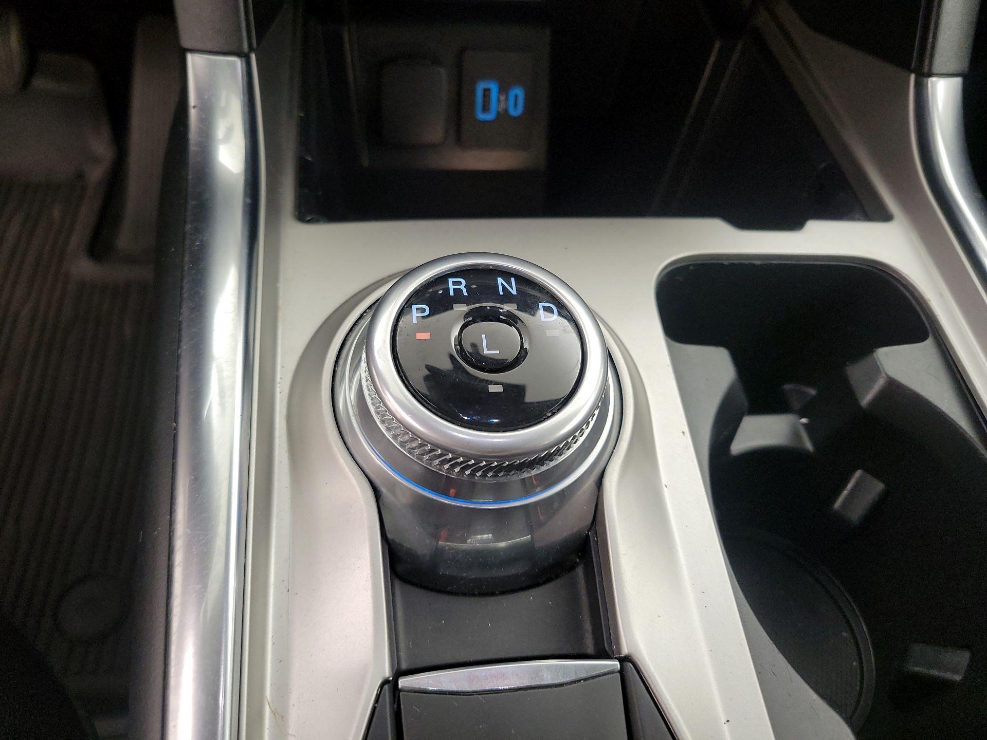 Thumbnail: 2021 Ford Explorer - 17