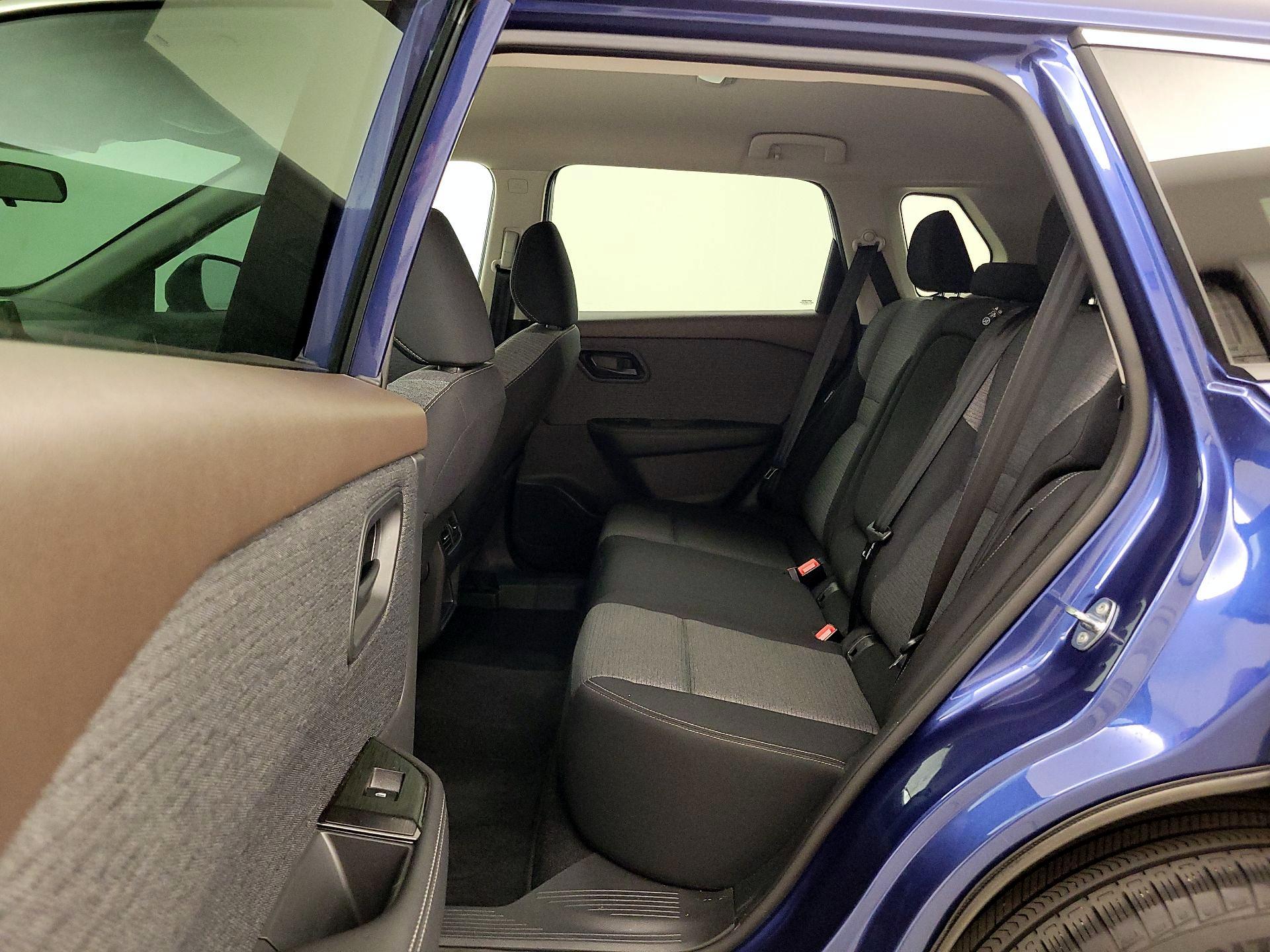 Thumbnail: 2021 Nissan Rogue - 19