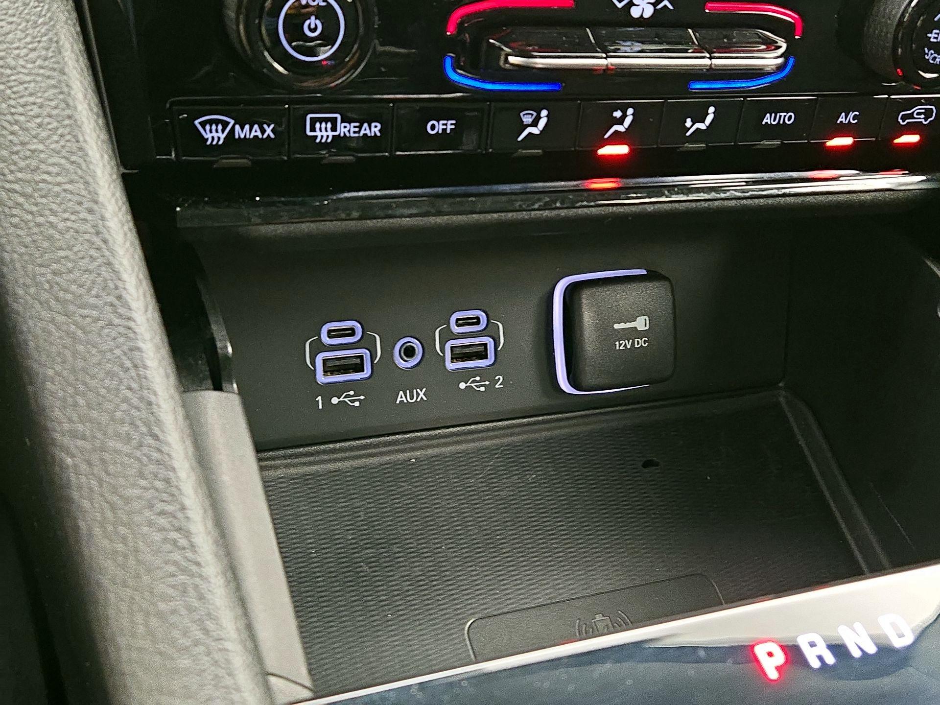 Thumbnail: 2023 Jeep Grand Cherokee - 18