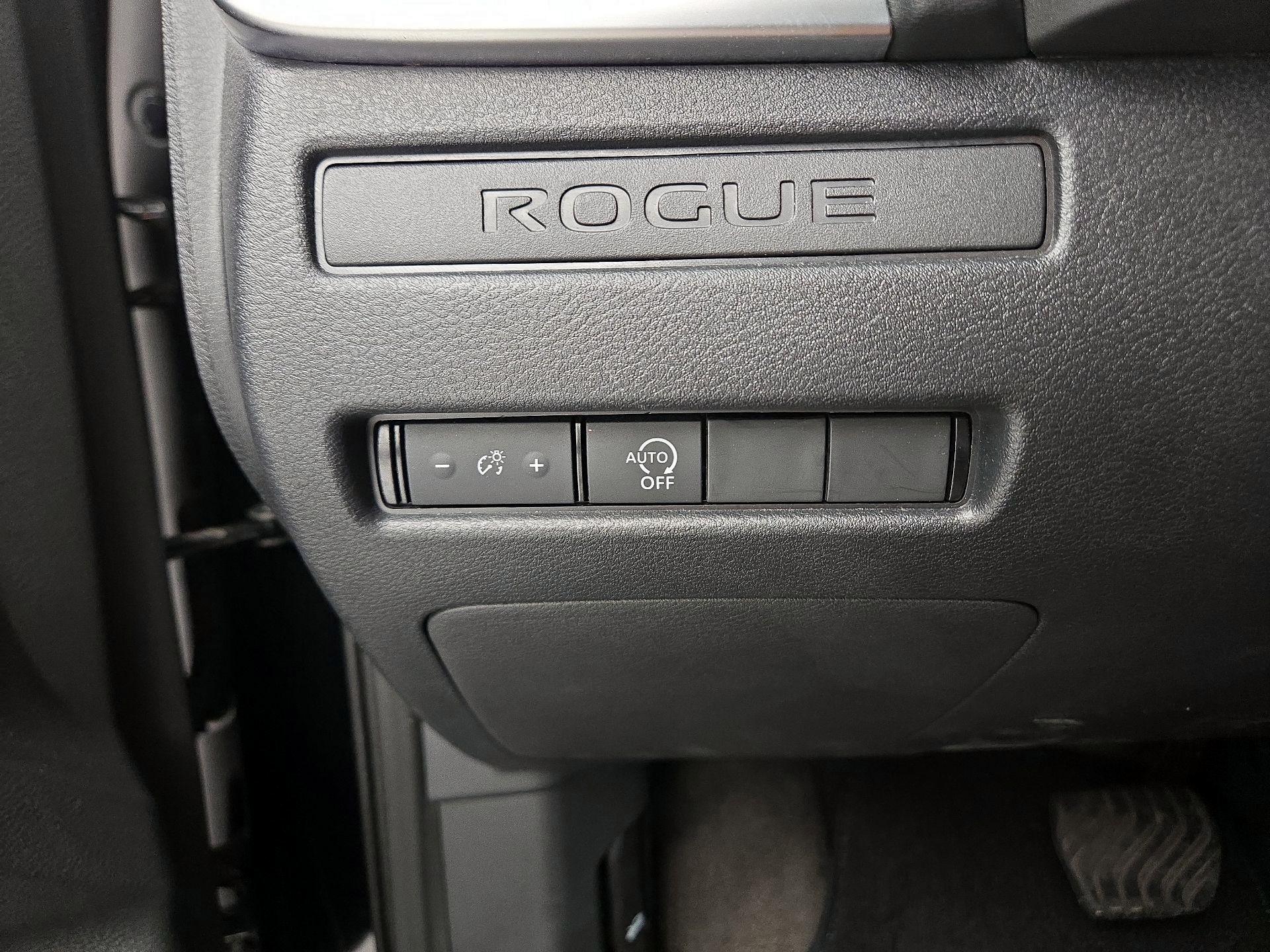 Thumbnail: 2023 Nissan Rogue - 13