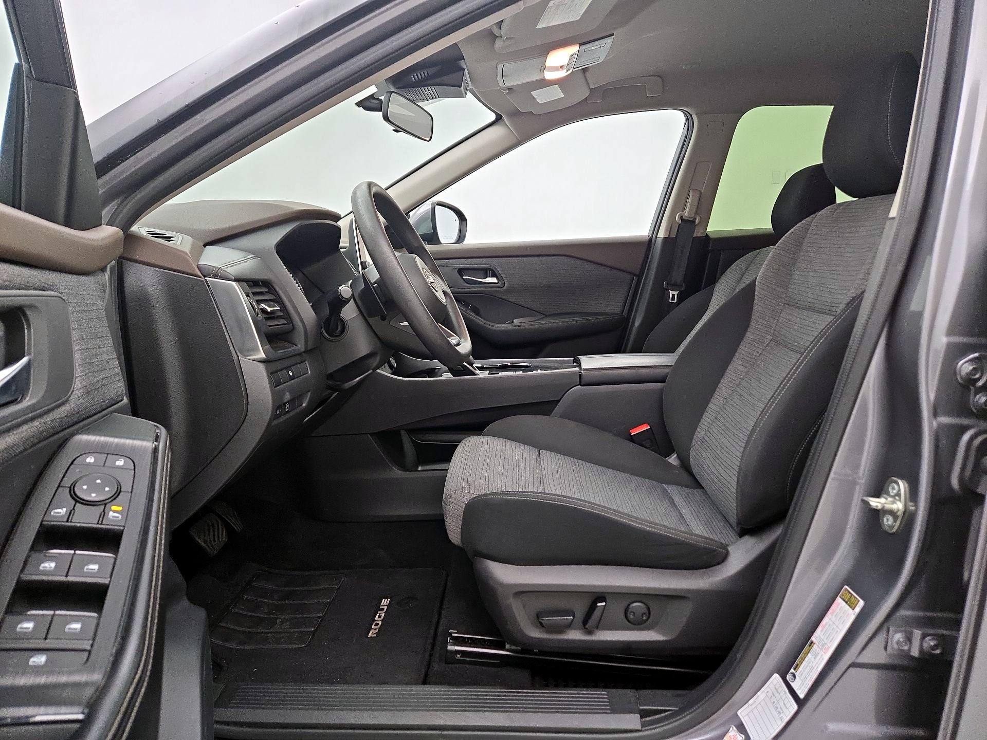 Thumbnail: 2023 Nissan Rogue - 11