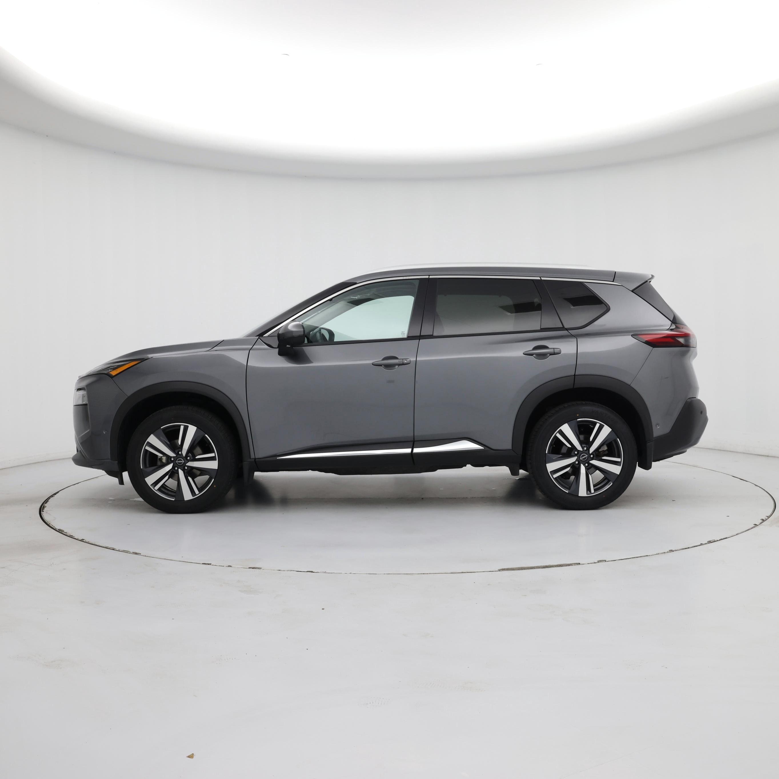 Thumbnail: 2023 Nissan Rogue - 3