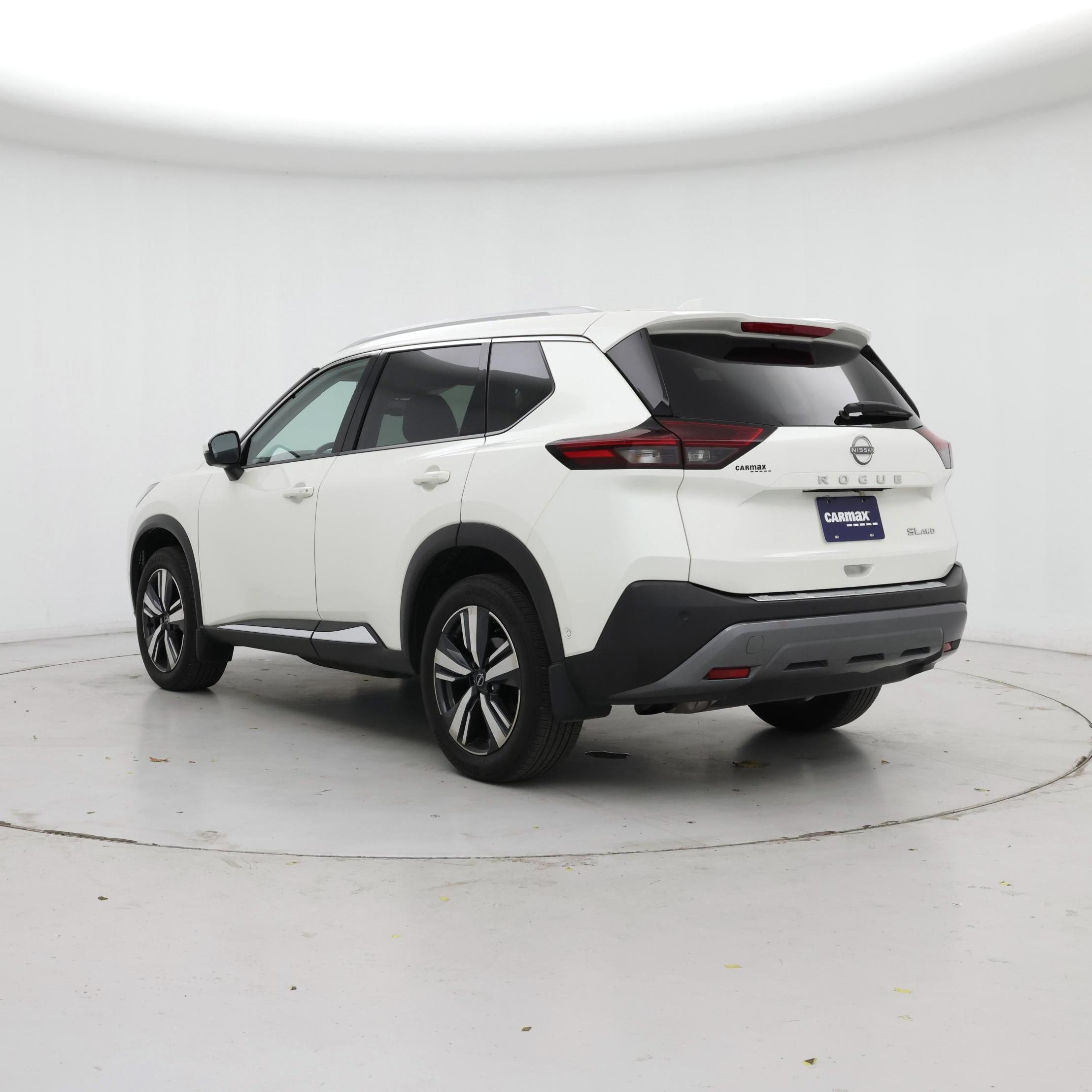 Thumbnail: 2022 Nissan Rogue - 2