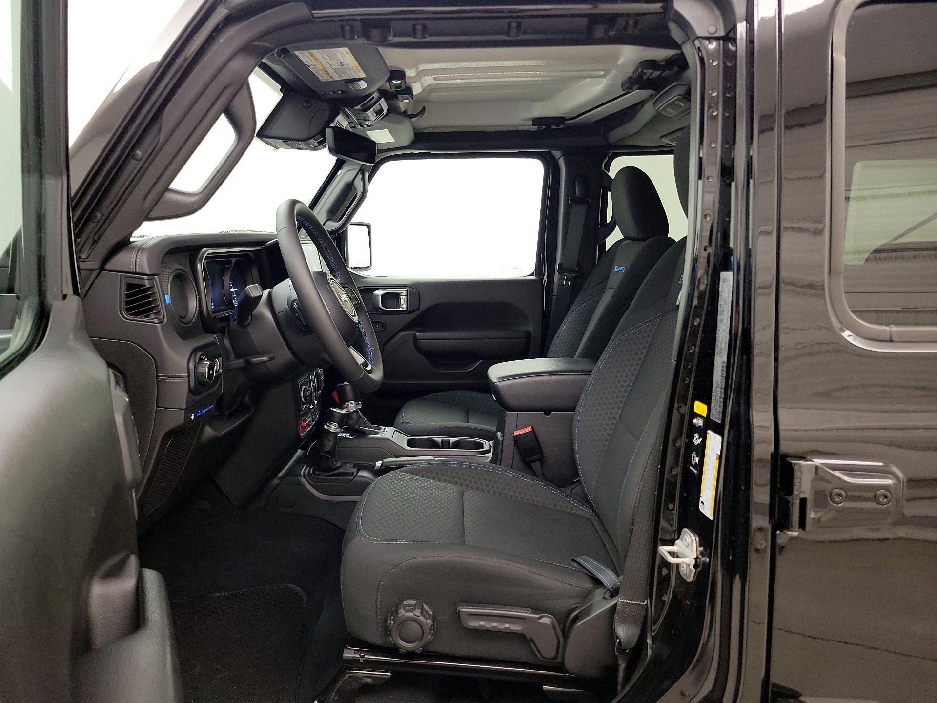 Thumbnail: 2024 Jeep Wrangler - 11