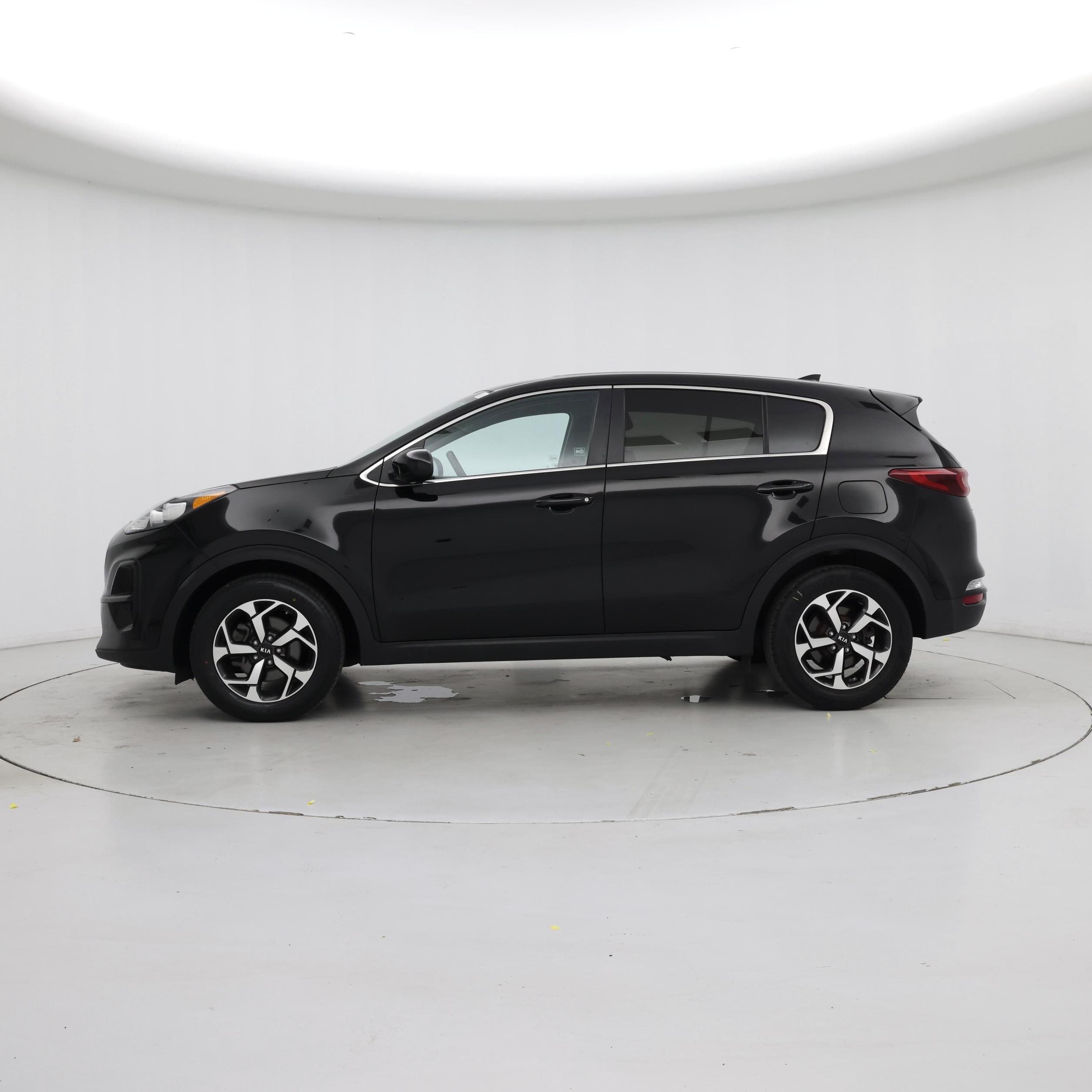 Thumbnail: 2020 Kia Sportage - 3