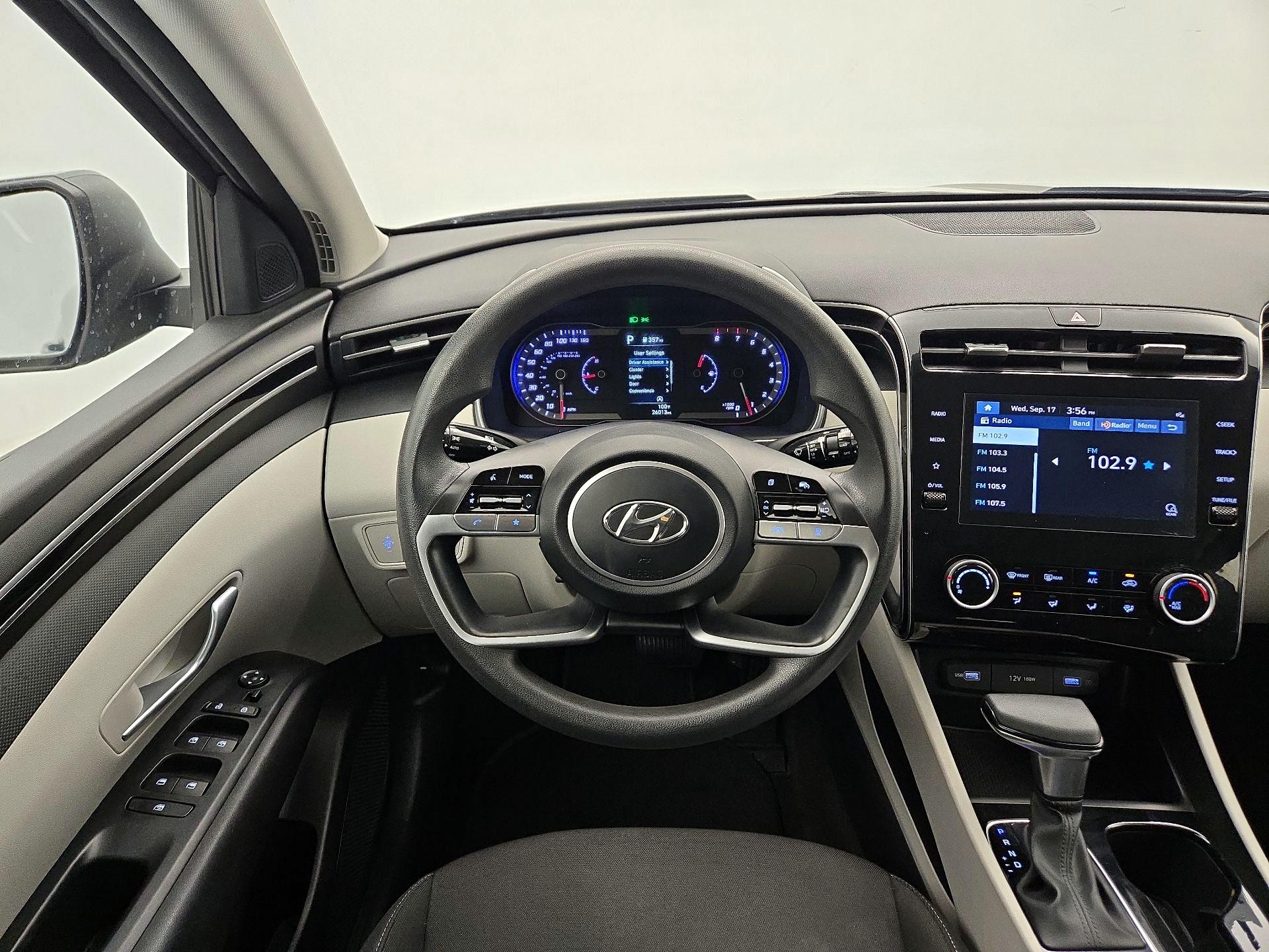 Thumbnail: 2022 Hyundai Tucson - 10