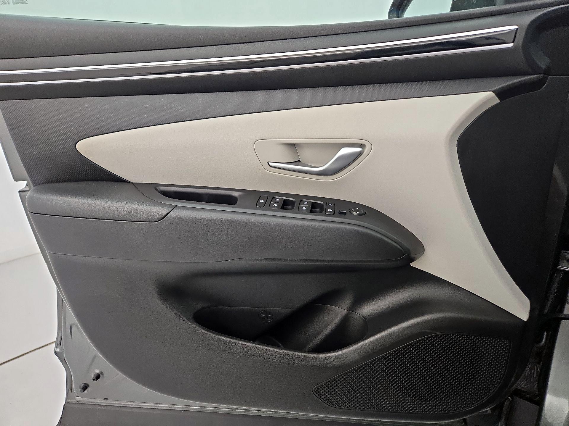 Thumbnail: 2022 Hyundai Tucson - 12