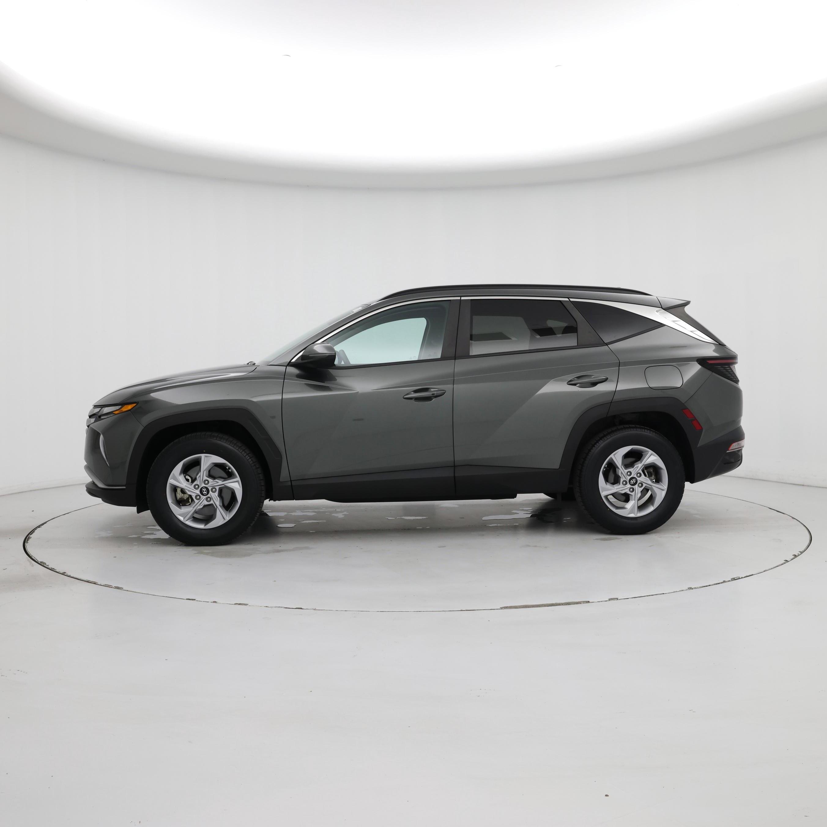 Thumbnail: 2022 Hyundai Tucson - 3