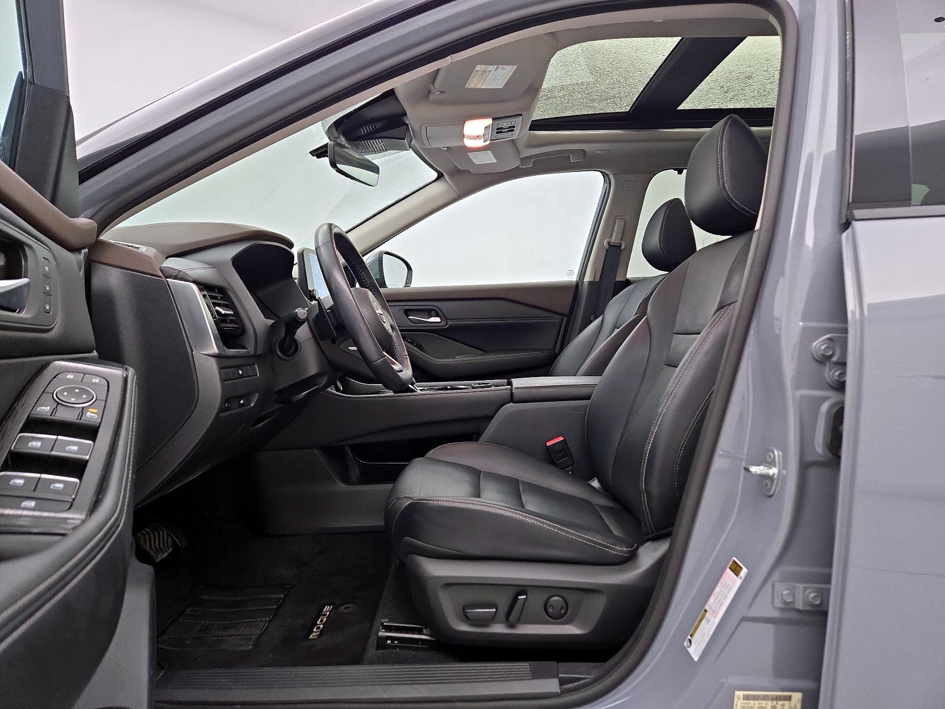 Thumbnail: 2023 Nissan Rogue - 11