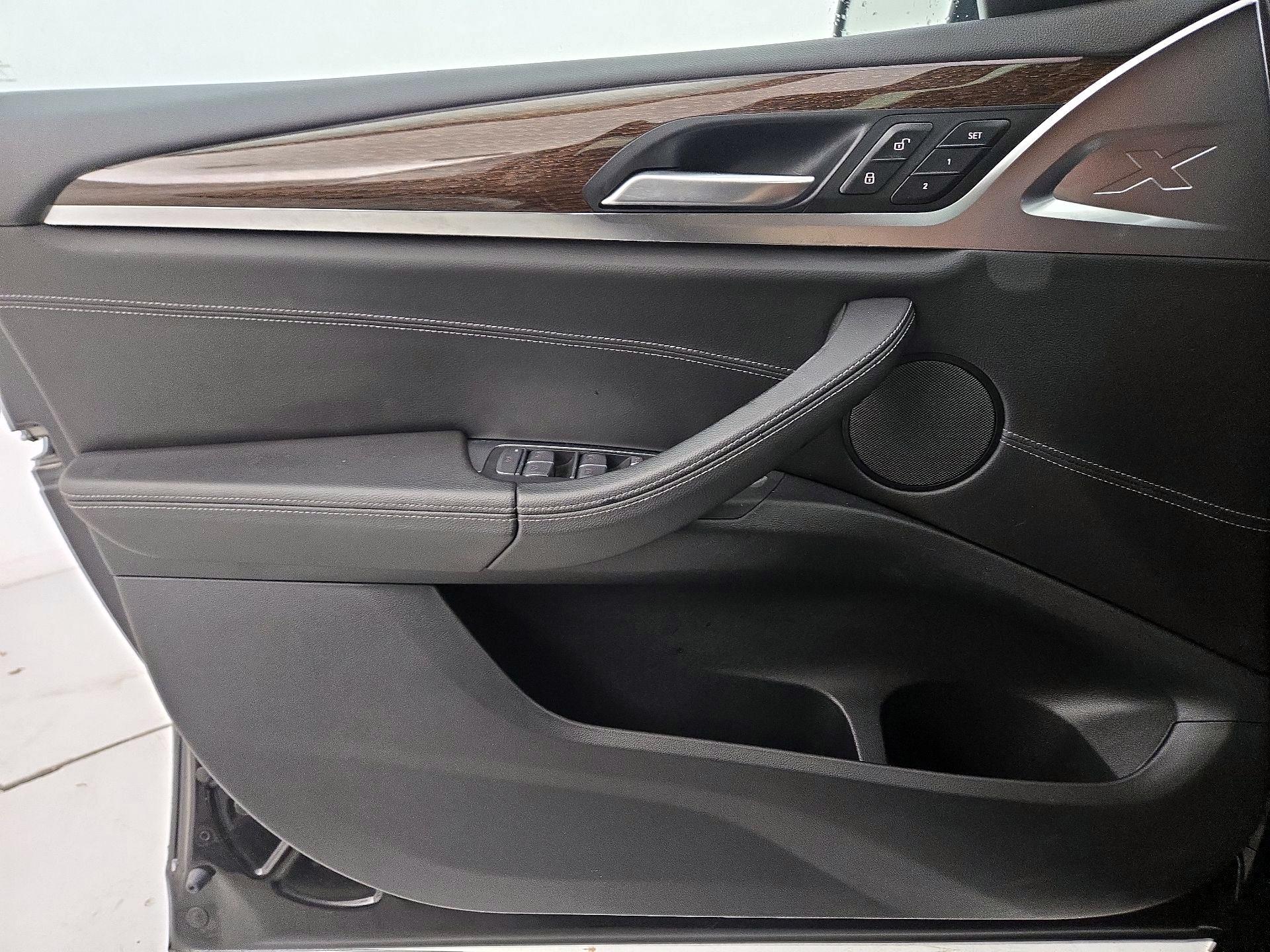 Thumbnail: 2022 BMW X3 - 12