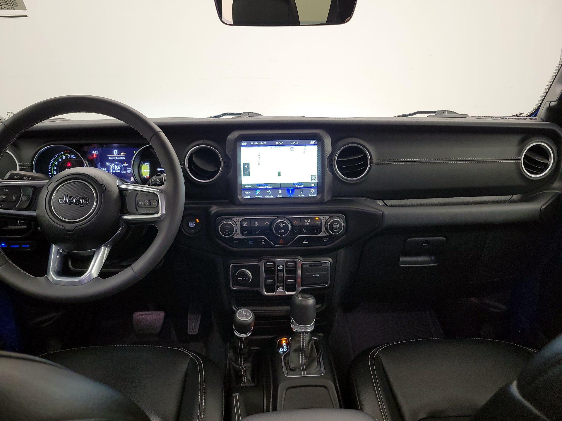 Thumbnail: 2023 Jeep Wrangler - 9