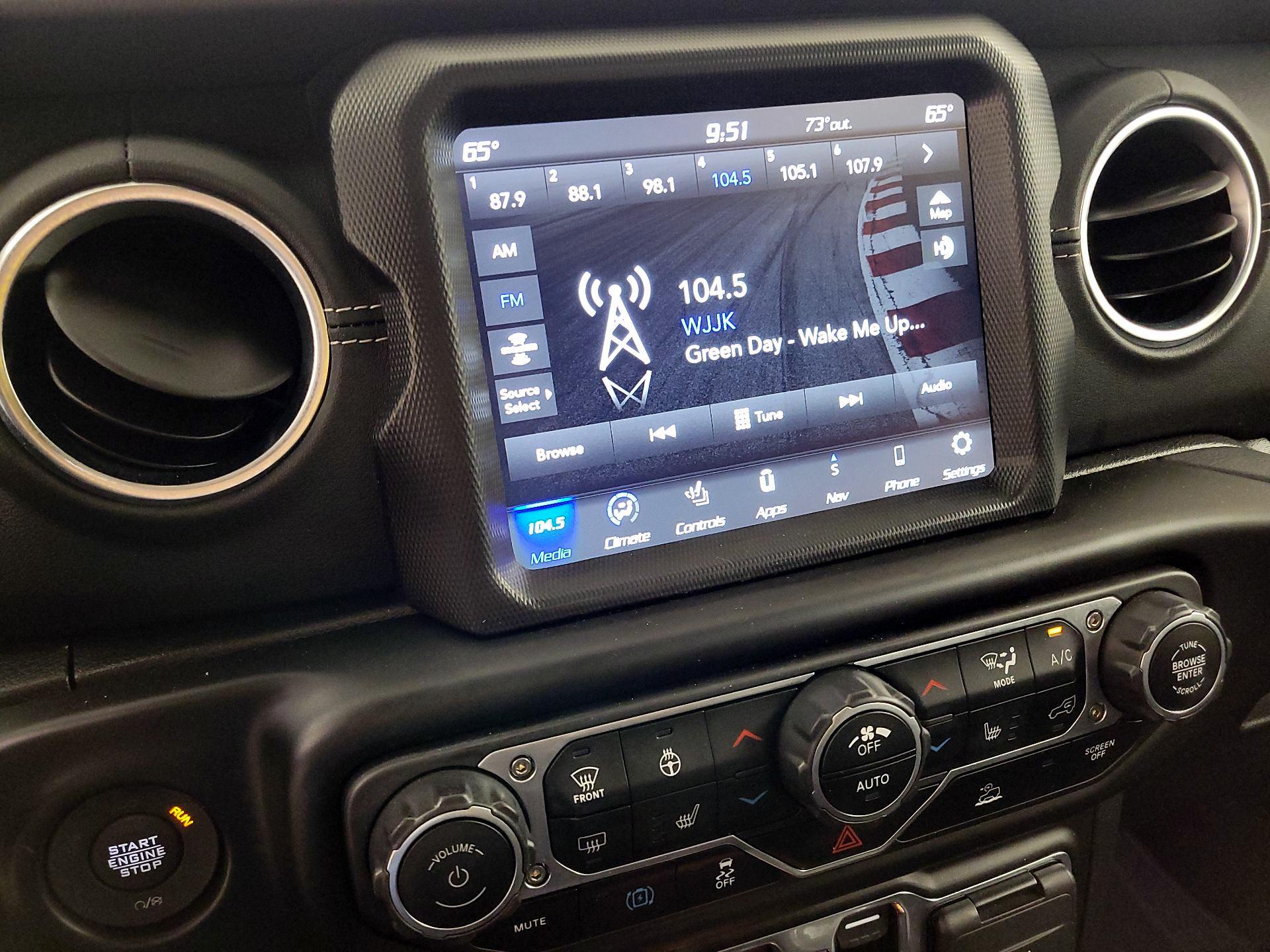 Thumbnail: 2023 Jeep Wrangler - 16