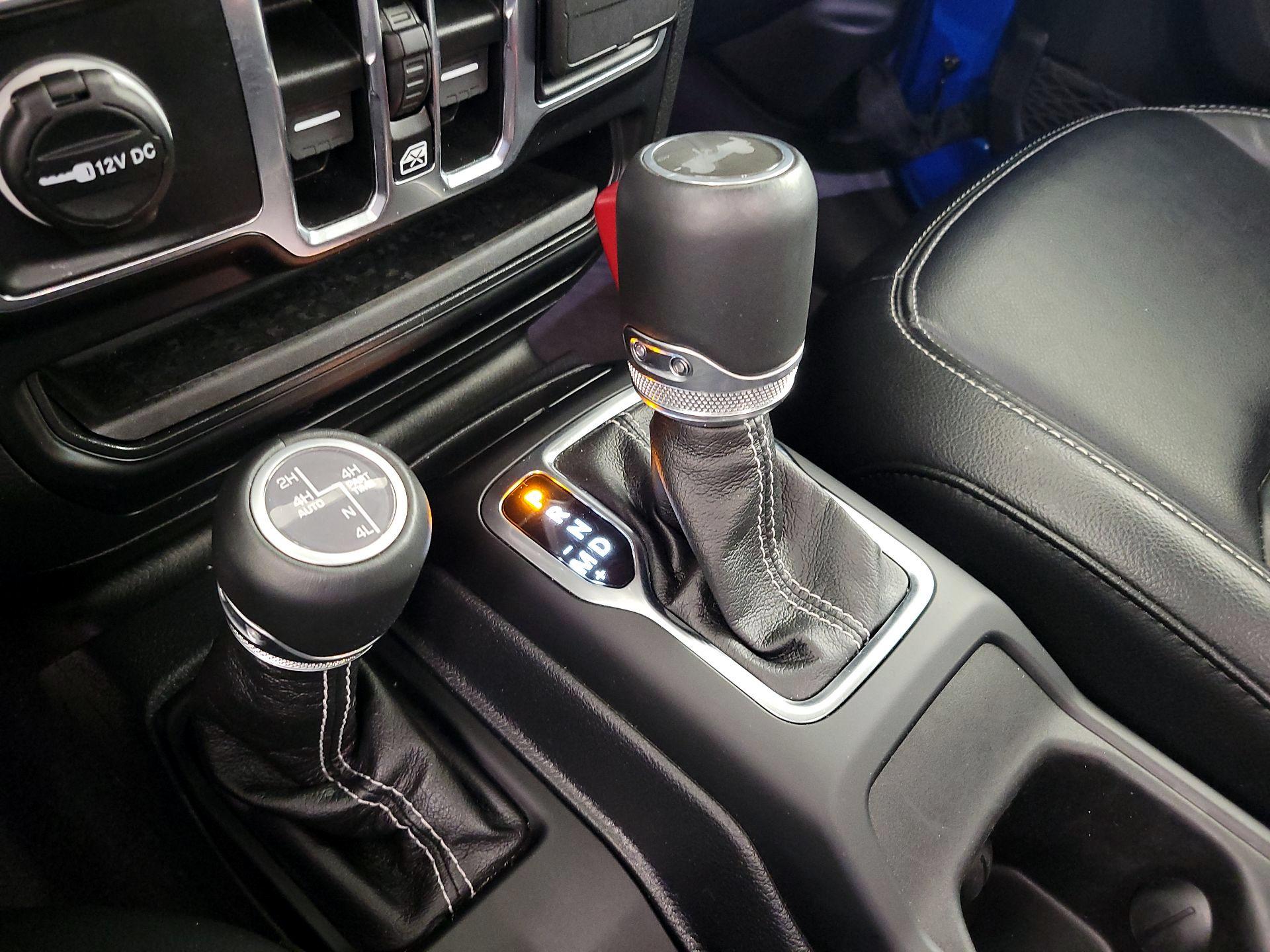 Thumbnail: 2023 Jeep Wrangler - 18