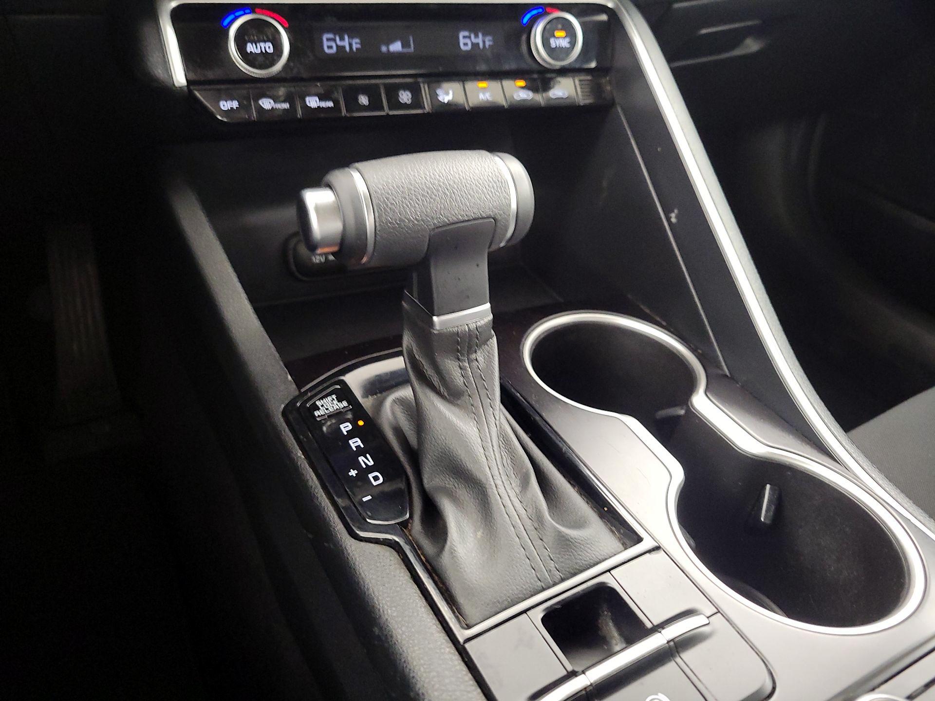 Thumbnail: 2024 Kia K5 - 17