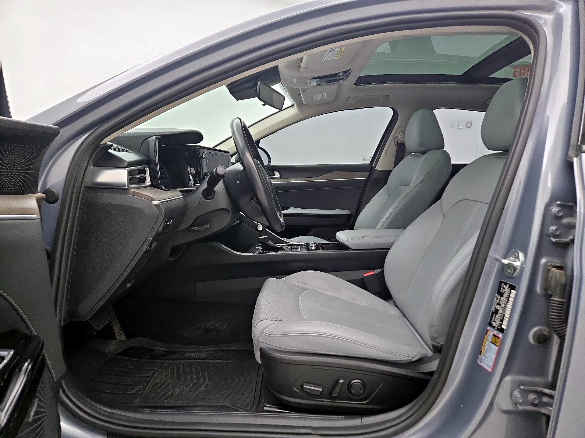 Thumbnail: 2022 Kia K5 - 11