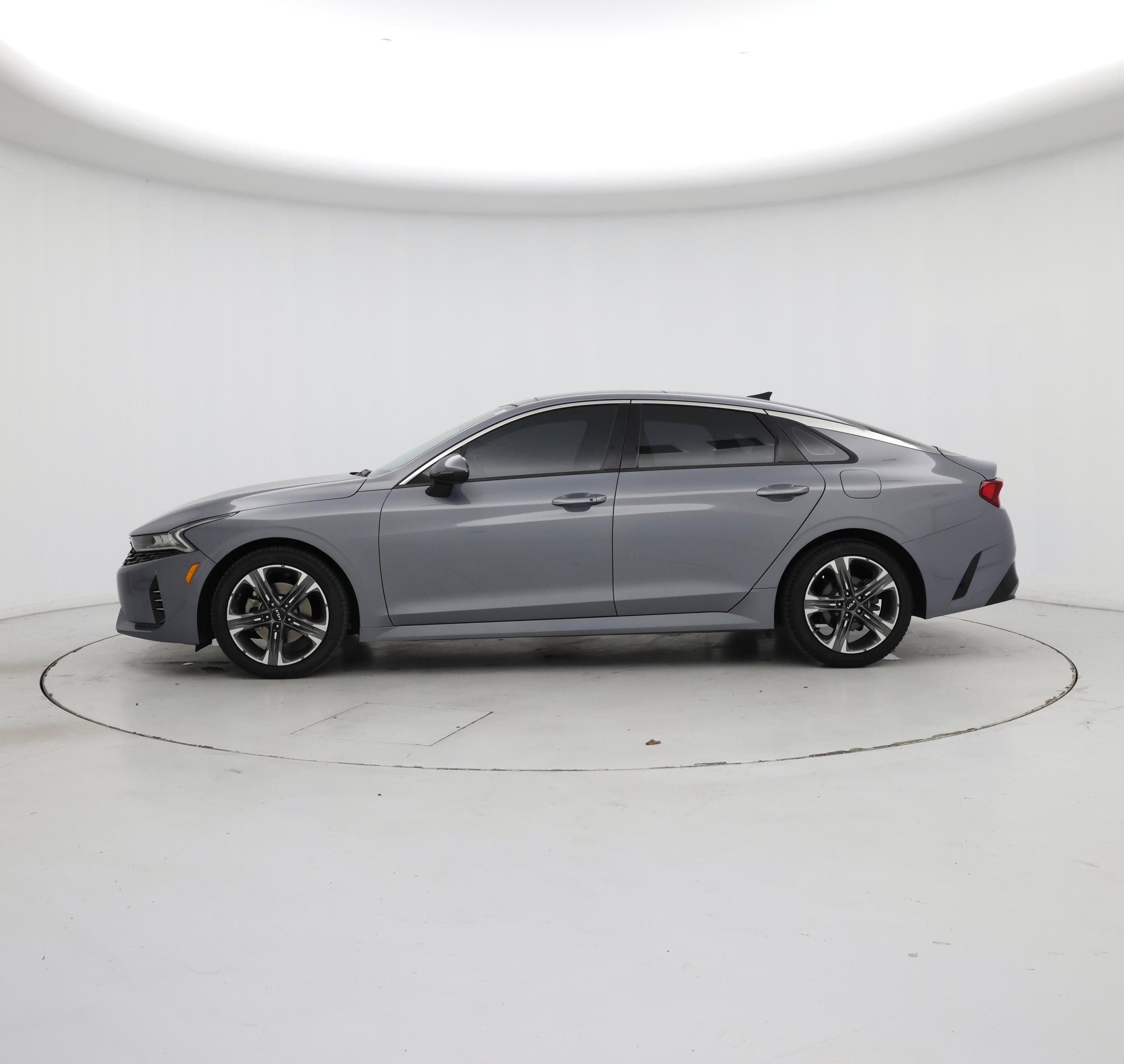 Thumbnail: 2022 Kia K5 - 3