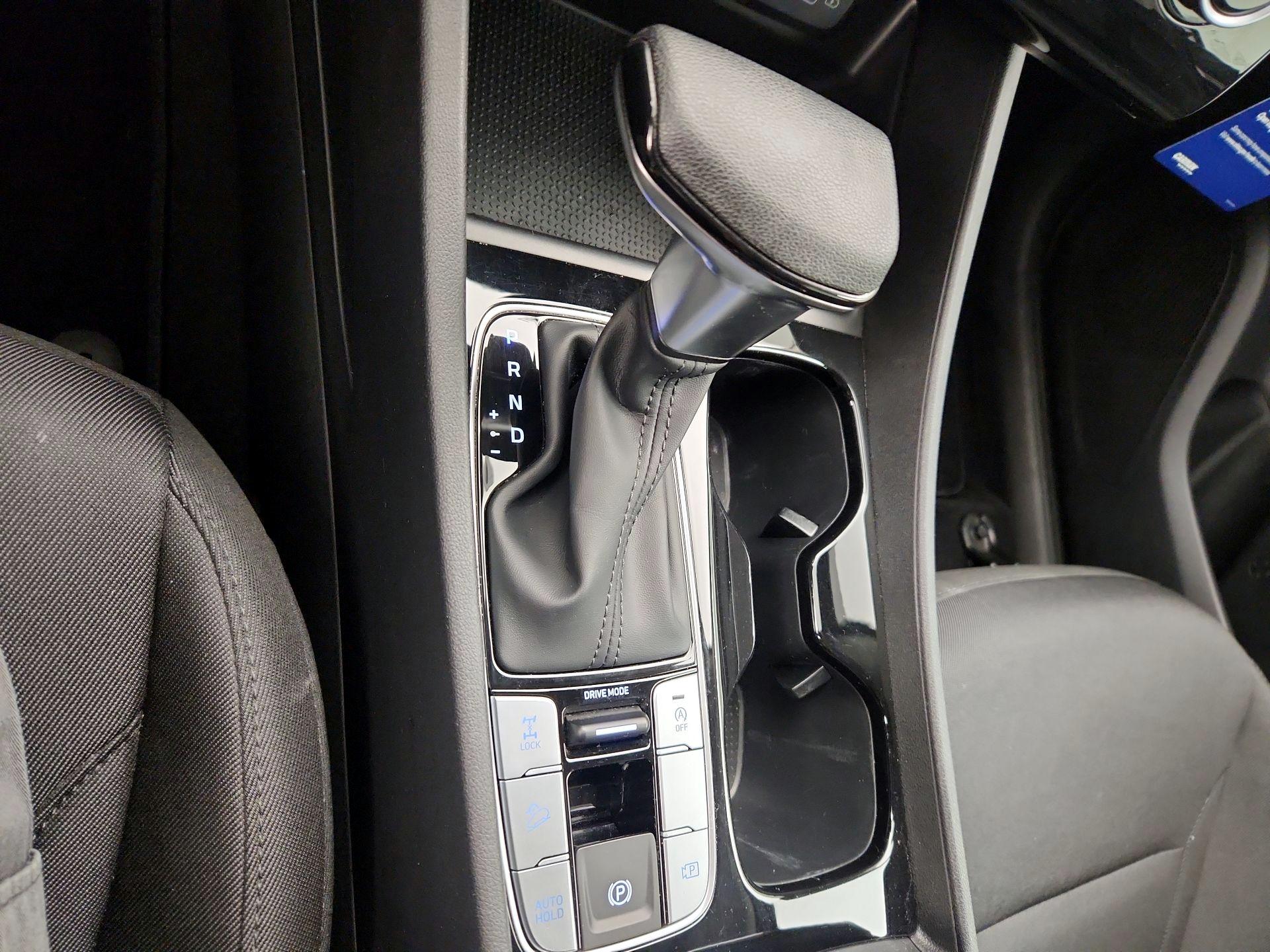 Thumbnail: 2022 Hyundai Tucson - 17