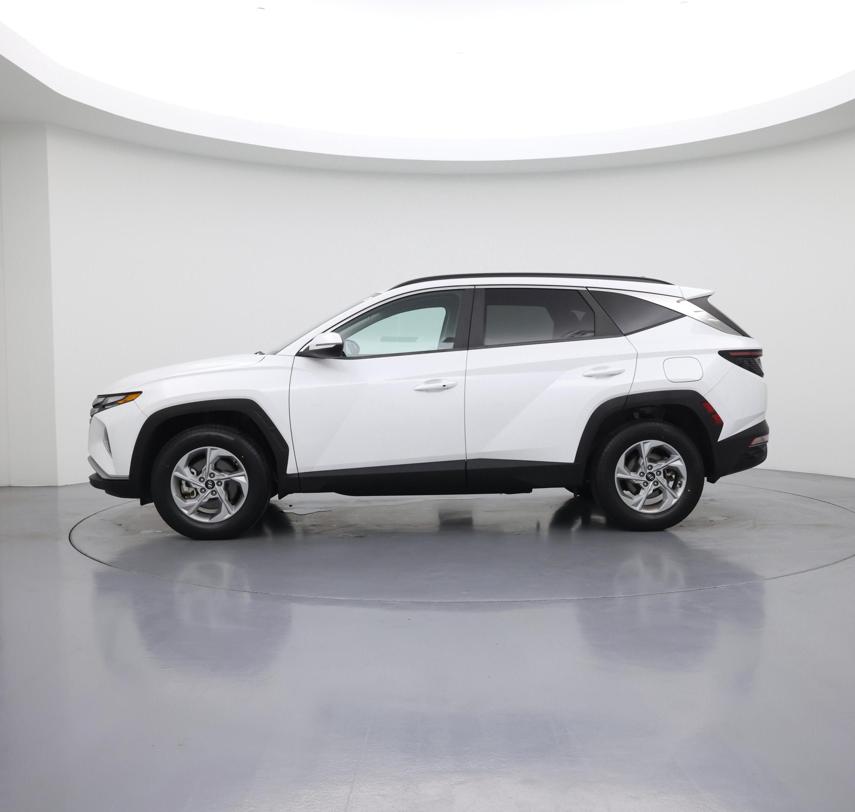 Thumbnail: 2022 Hyundai Tucson - 3