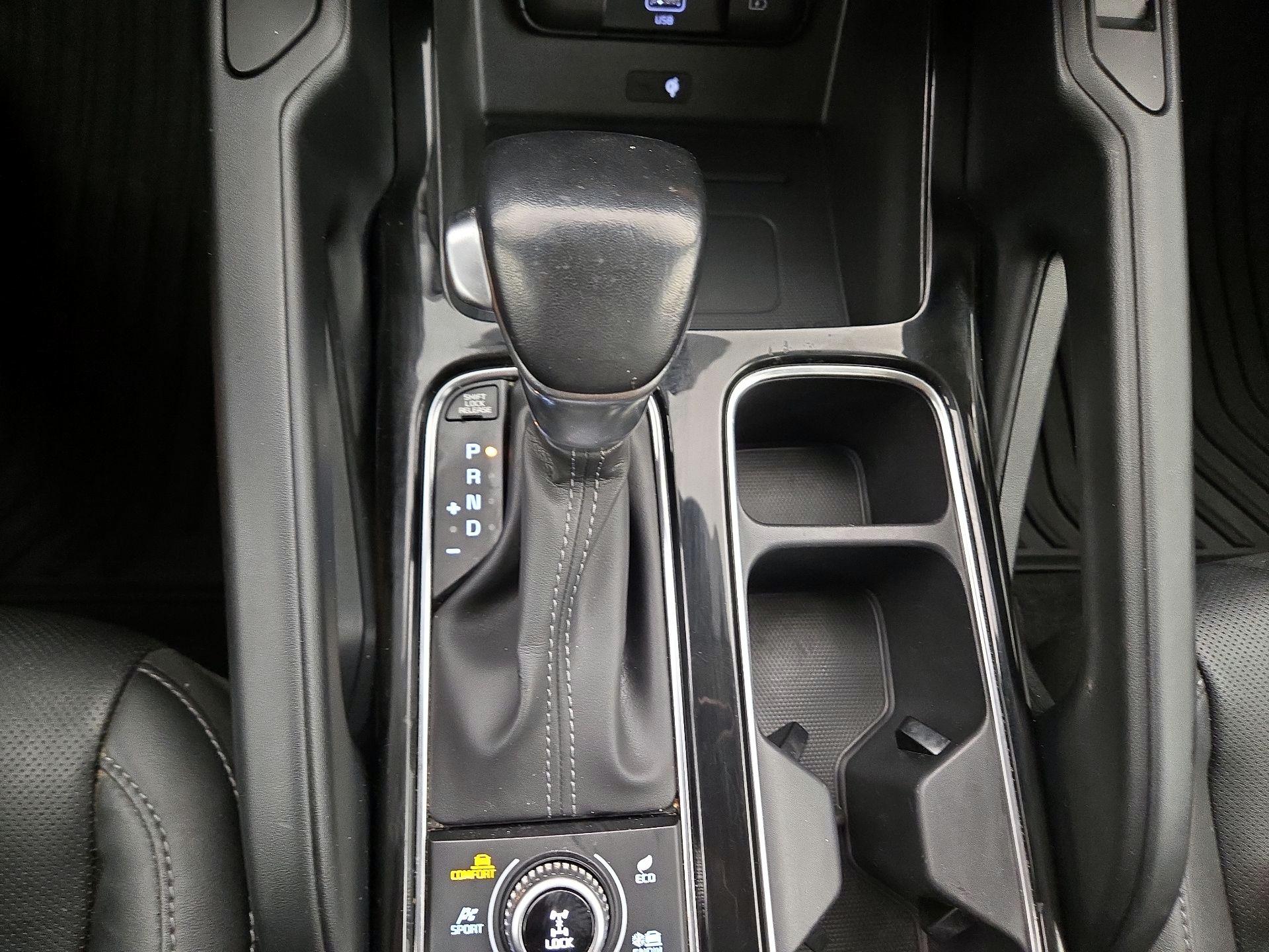 Thumbnail: 2022 Kia Telluride - 18