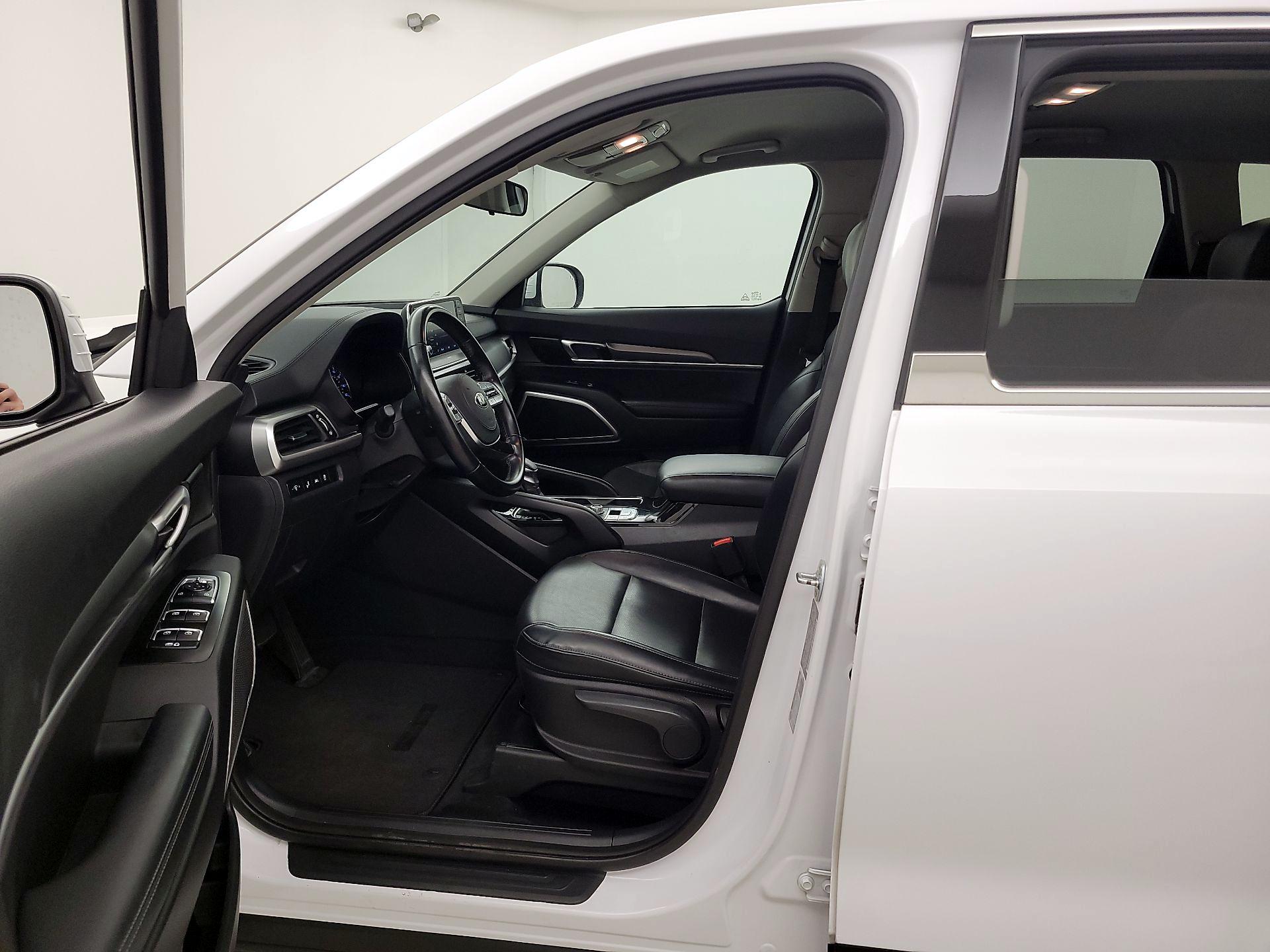 Thumbnail: 2021 Kia Telluride - 11