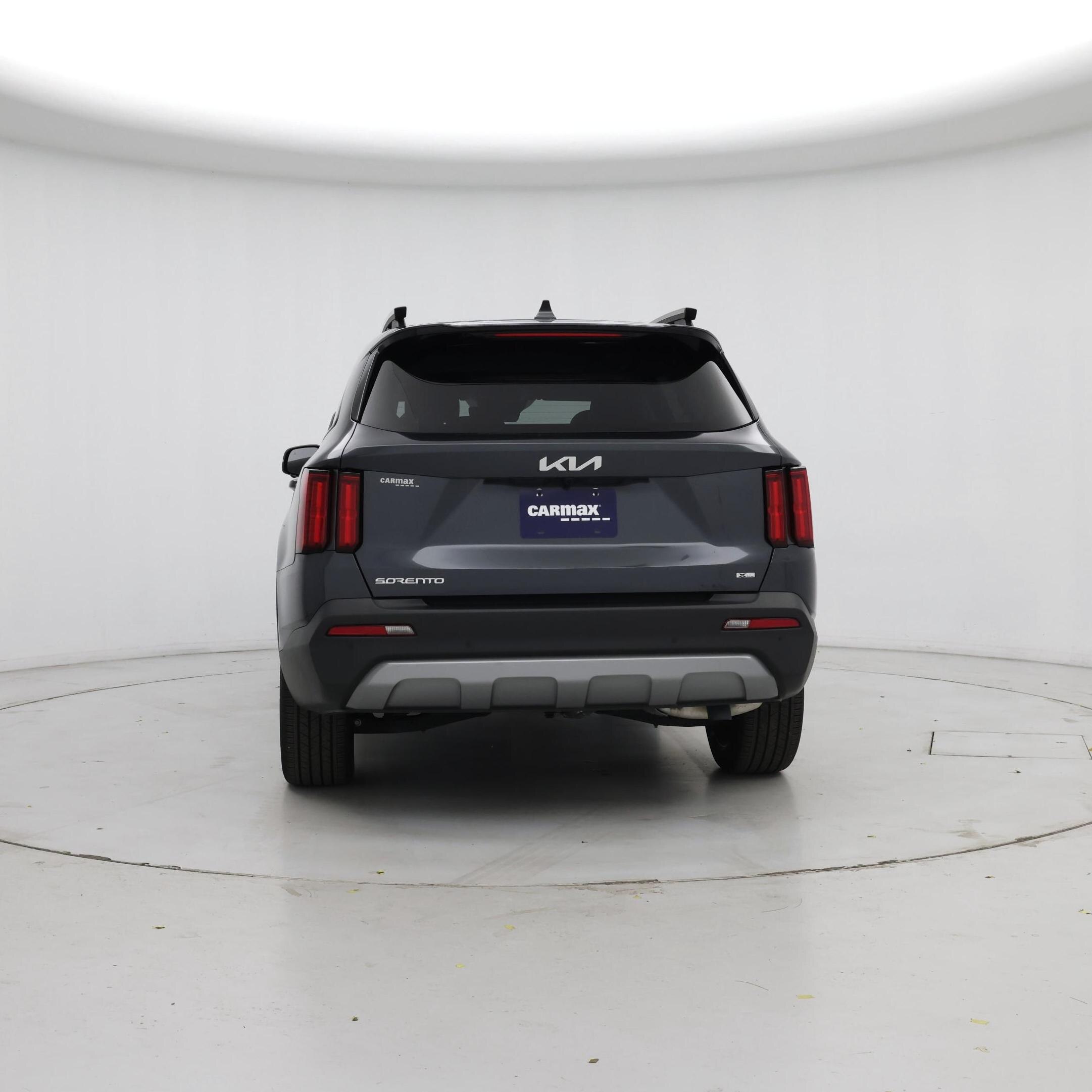 Thumbnail: 2023 Kia Sorento - 6