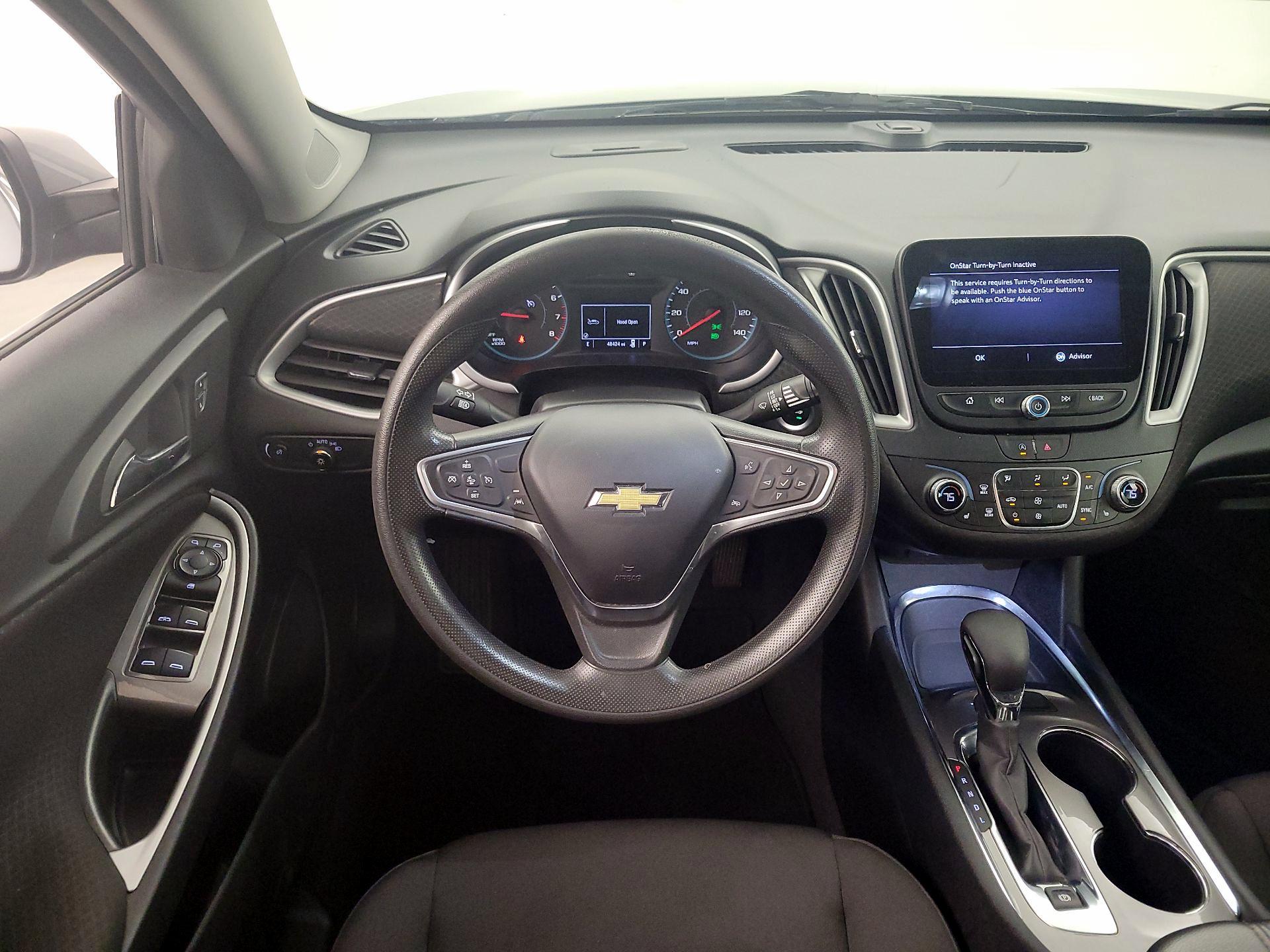 Thumbnail: 2023 Chevrolet Malibu - 10