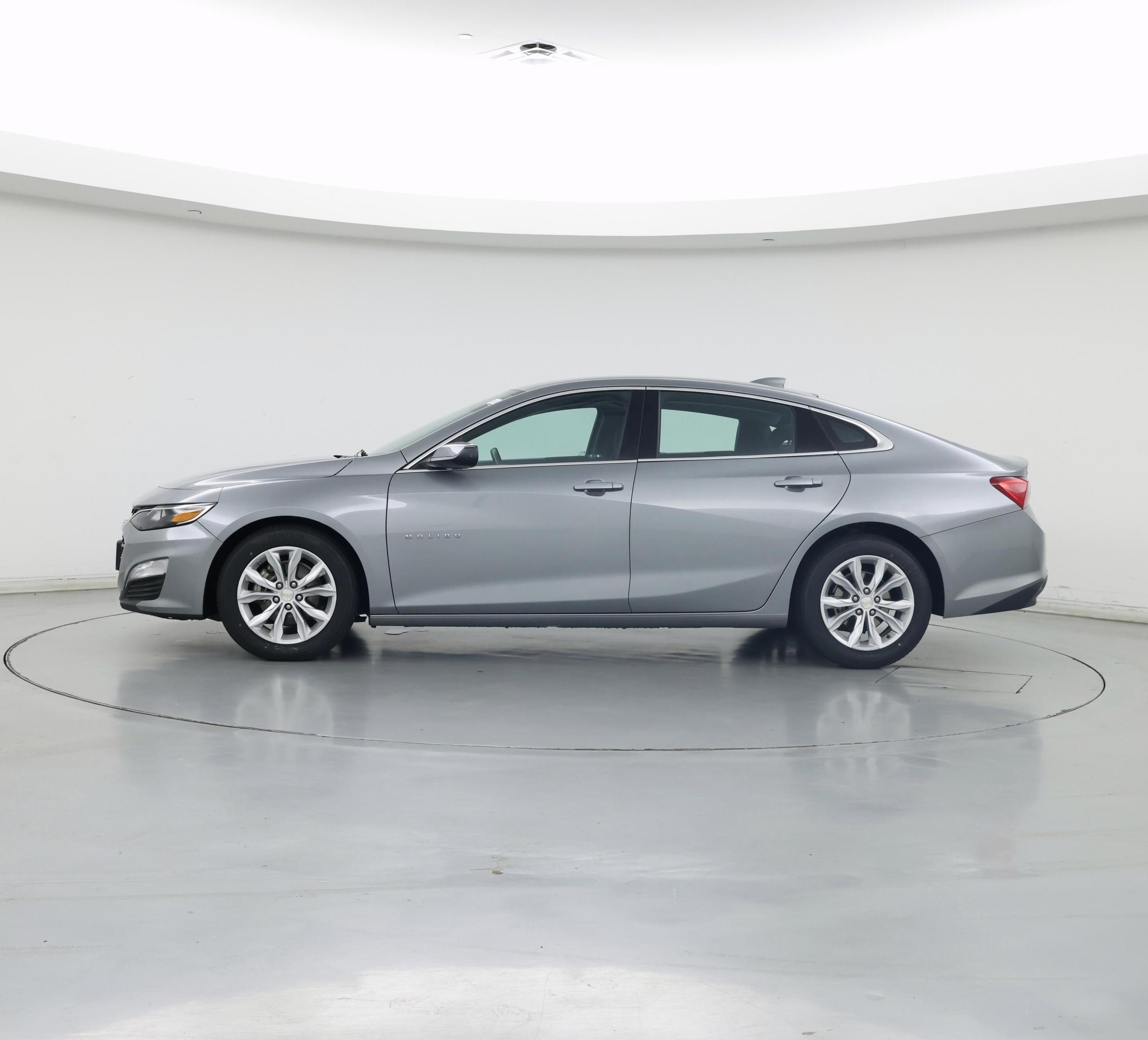 Thumbnail: 2023 Chevrolet Malibu - 3