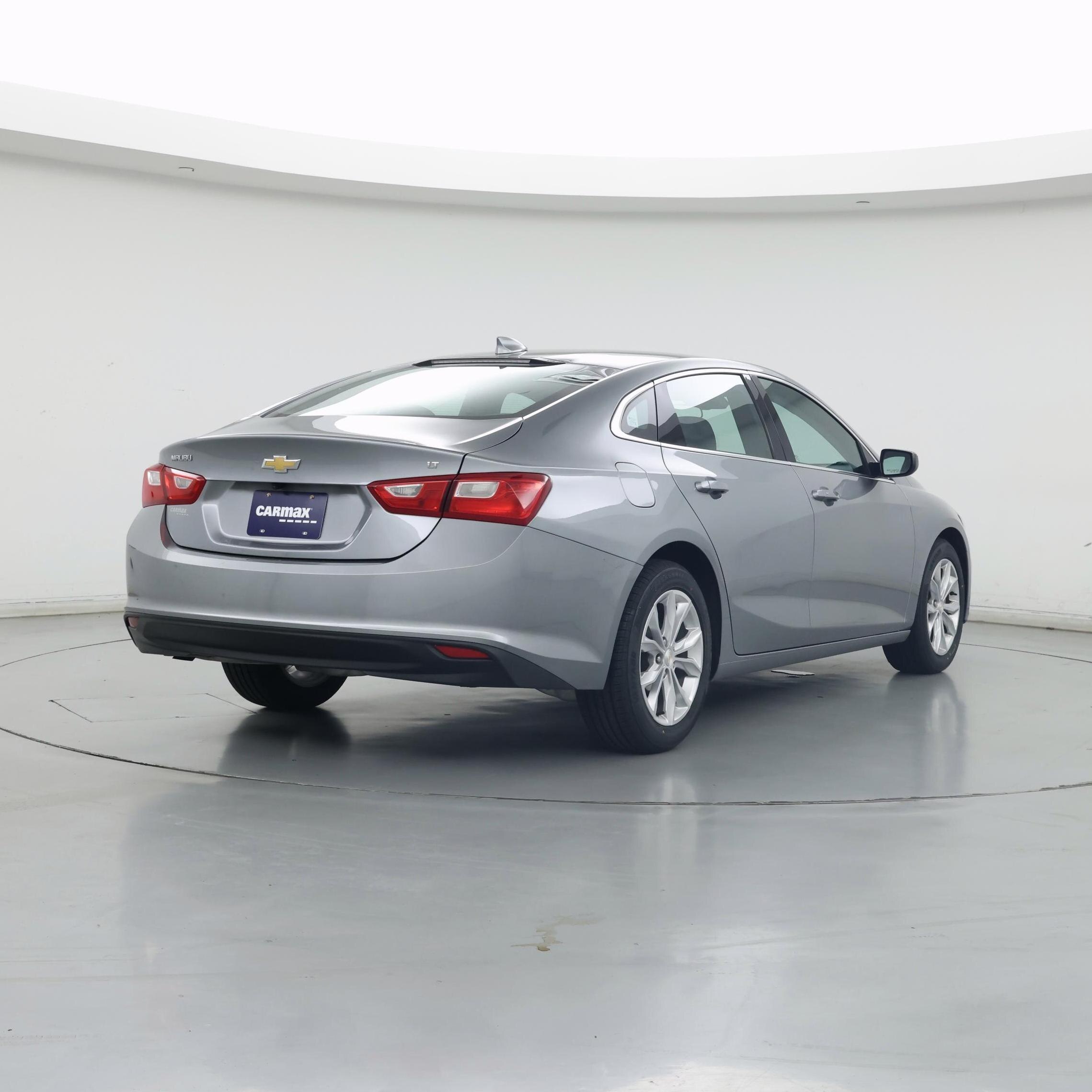 Thumbnail: 2023 Chevrolet Malibu - 8
