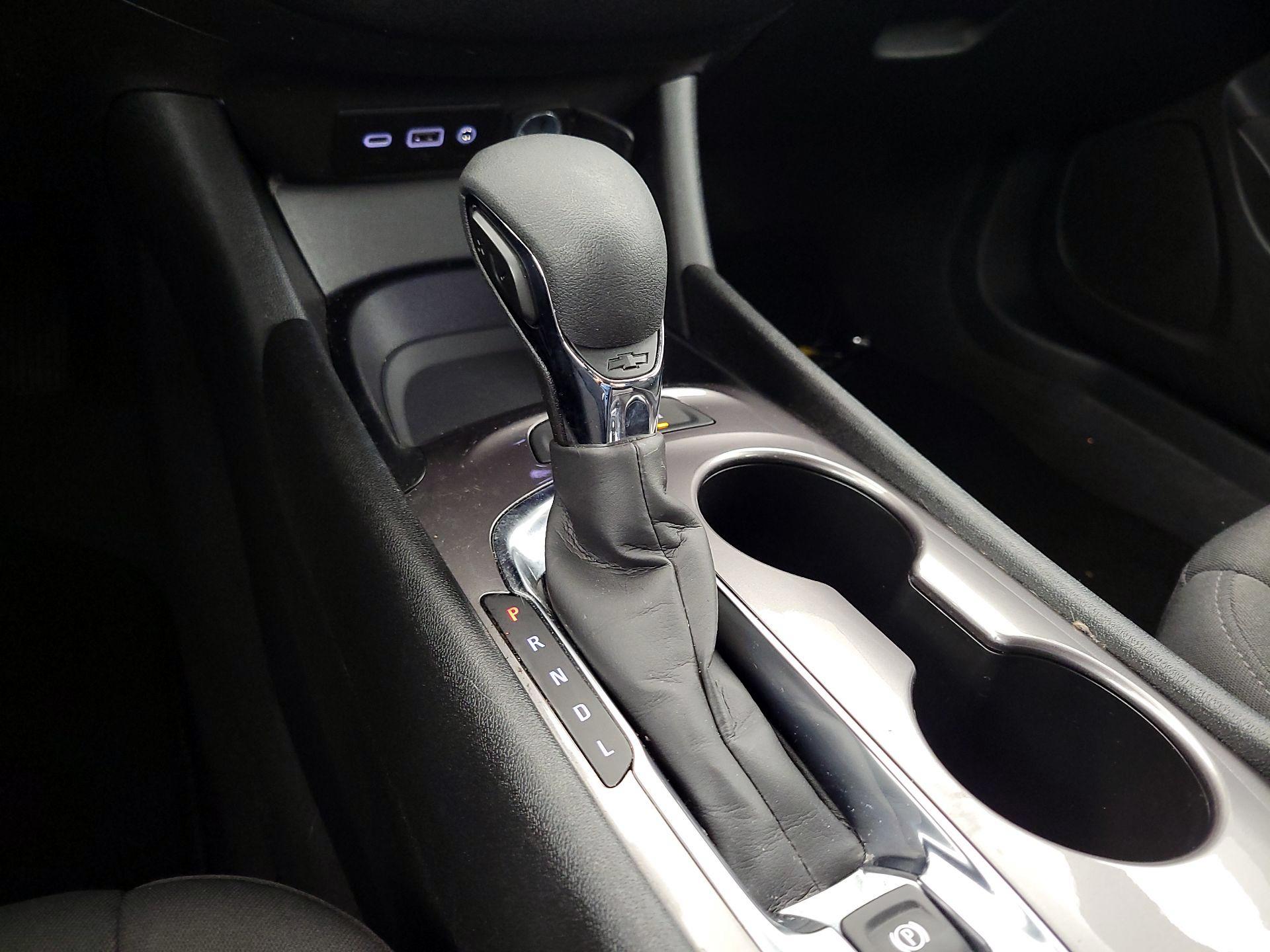 Thumbnail: 2023 Chevrolet Malibu - 17