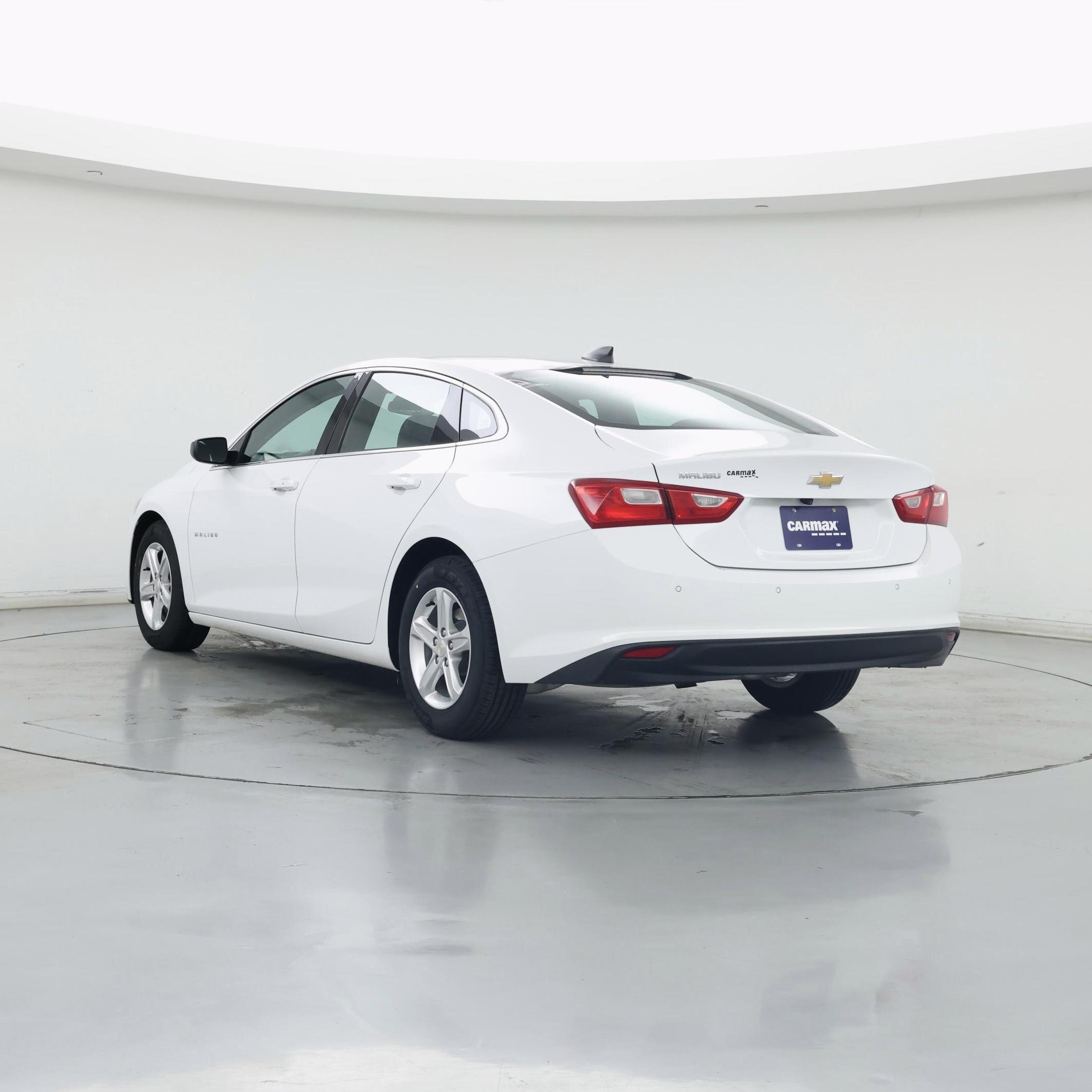 Thumbnail: 2023 Chevrolet Malibu - 2