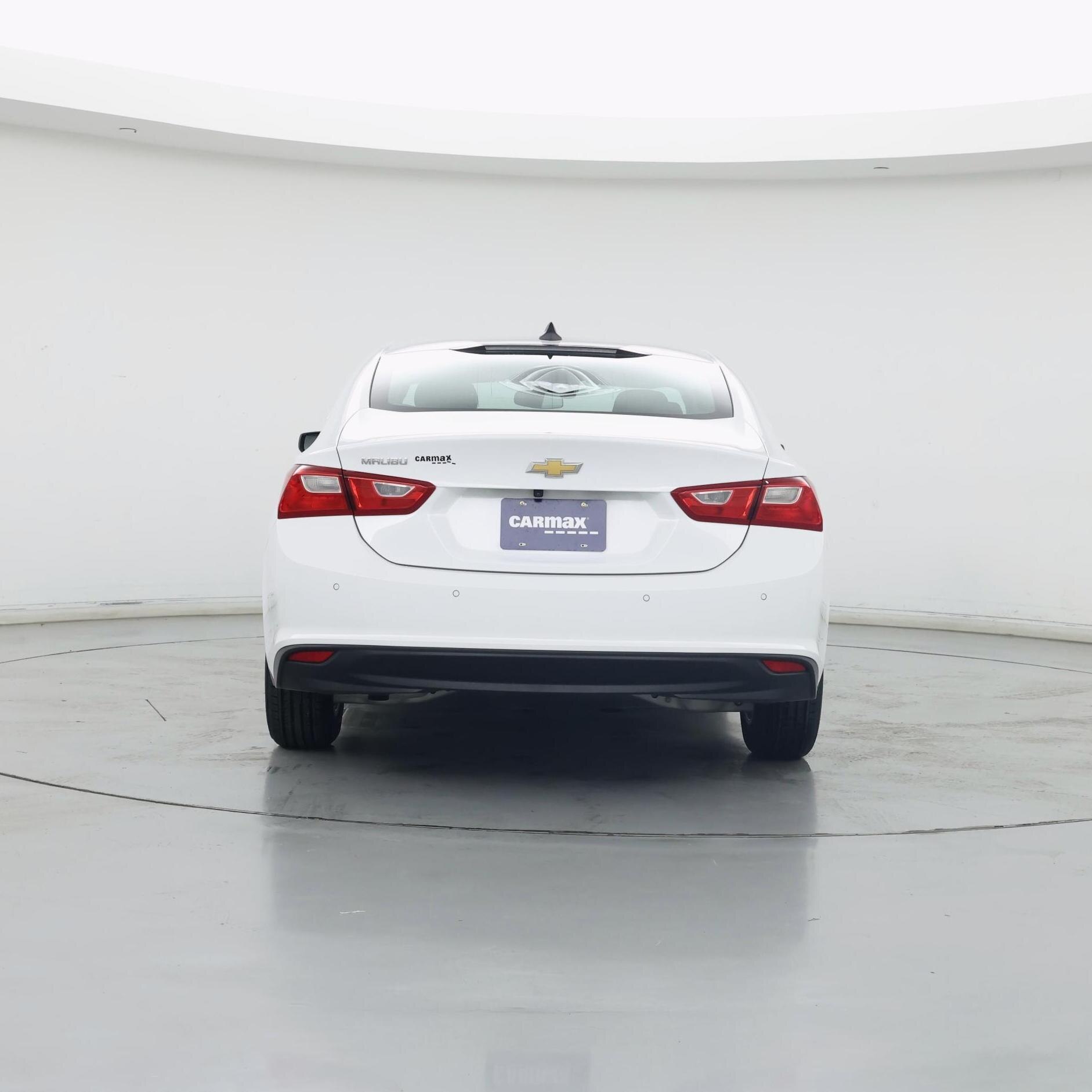 Thumbnail: 2023 Chevrolet Malibu - 6