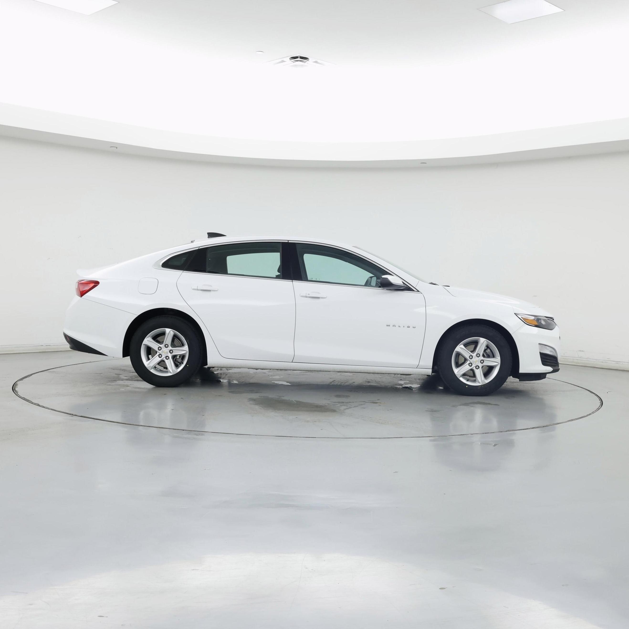 Thumbnail: 2023 Chevrolet Malibu - 7