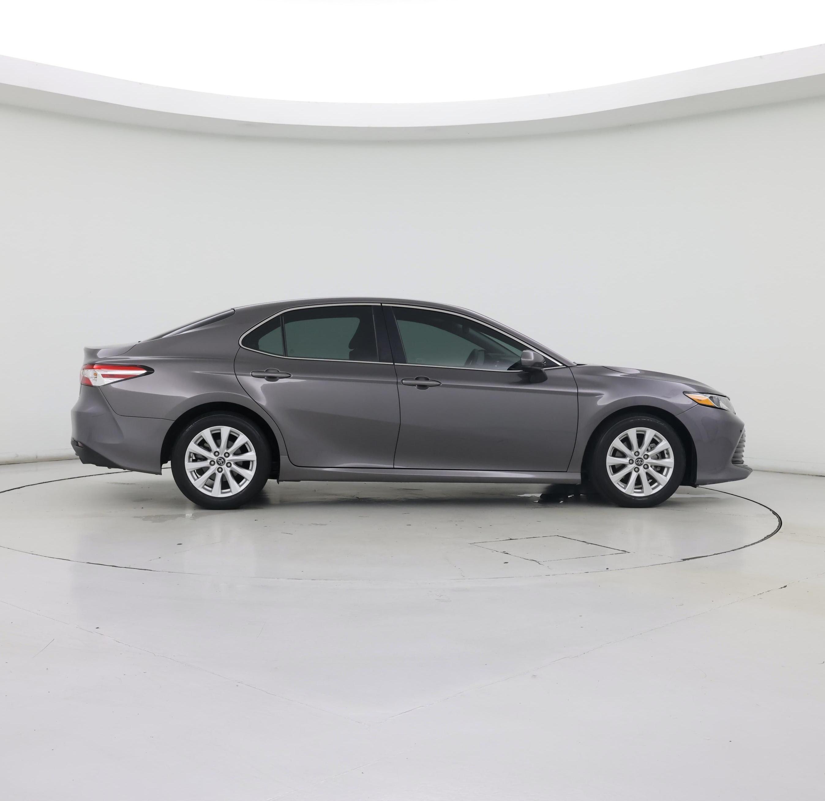 Thumbnail: 2018 Toyota Camry - 7