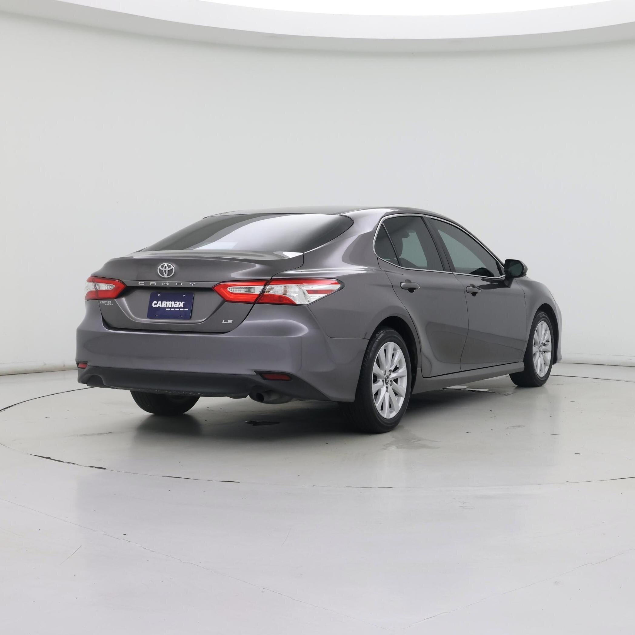 Thumbnail: 2018 Toyota Camry - 8