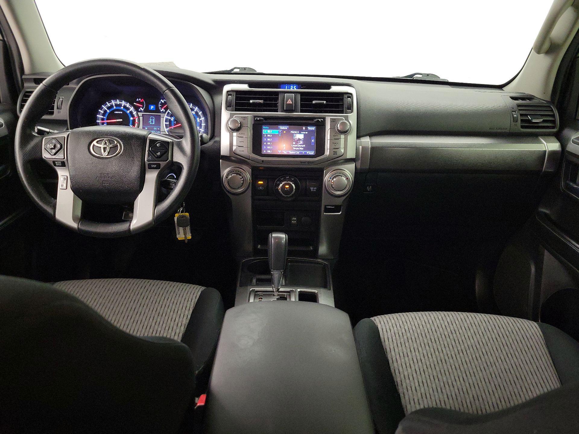 Thumbnail: 2017 Toyota 4Runner - 9