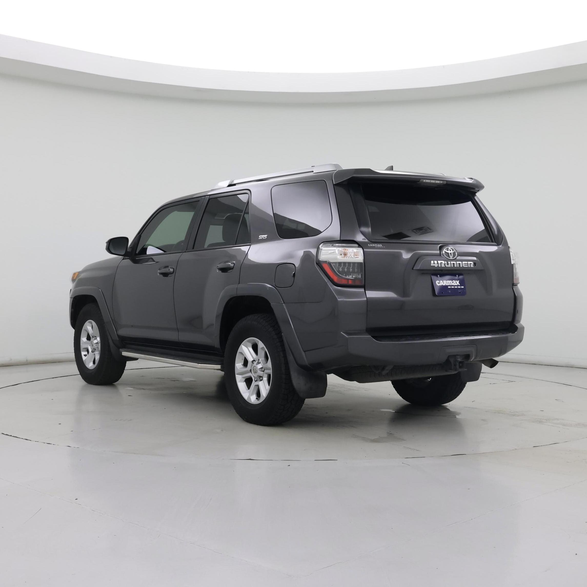 Thumbnail: 2017 Toyota 4Runner - 2