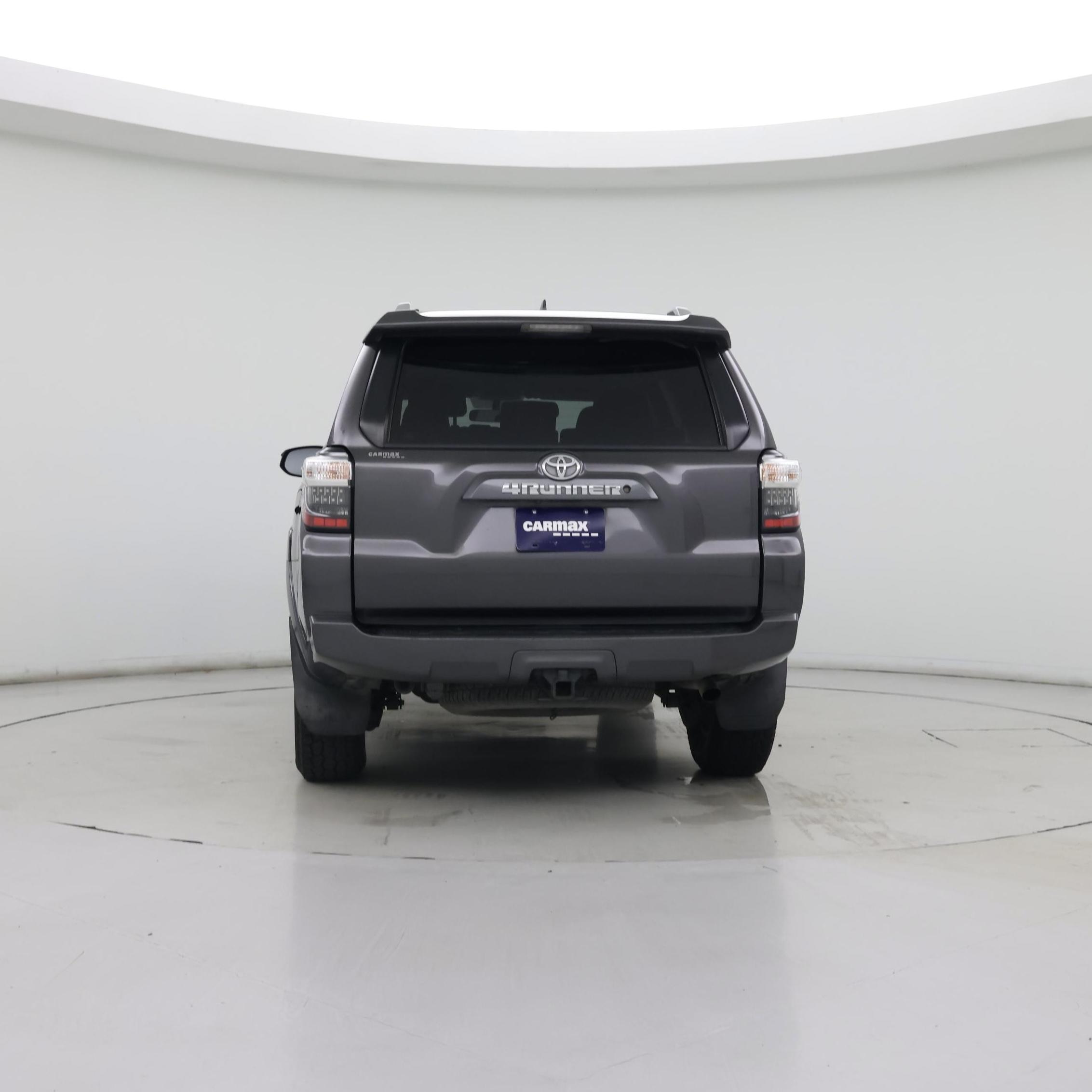 Thumbnail: 2017 Toyota 4Runner - 6