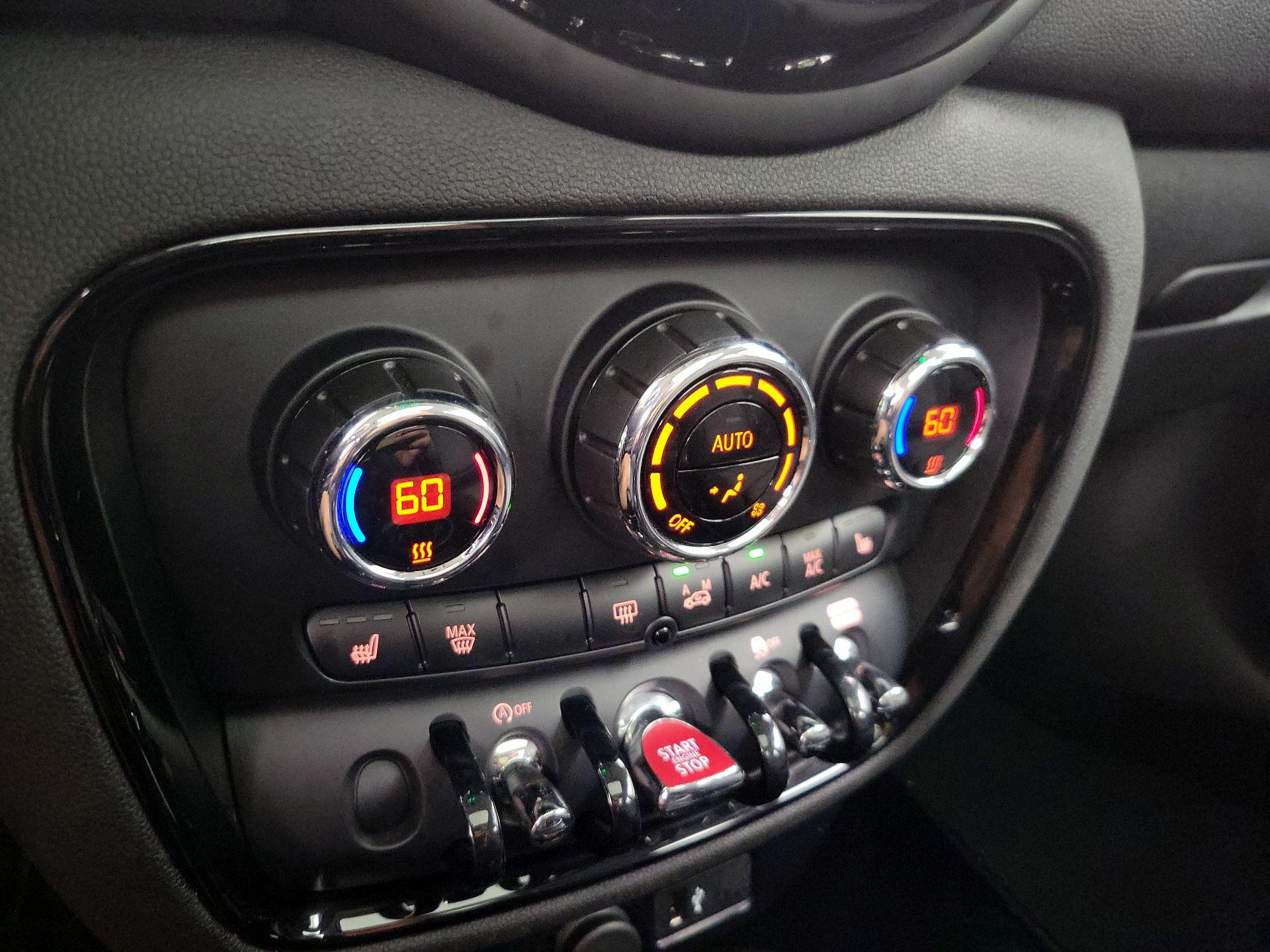 Thumbnail: 2020 MINI Cooper Clubman - 16