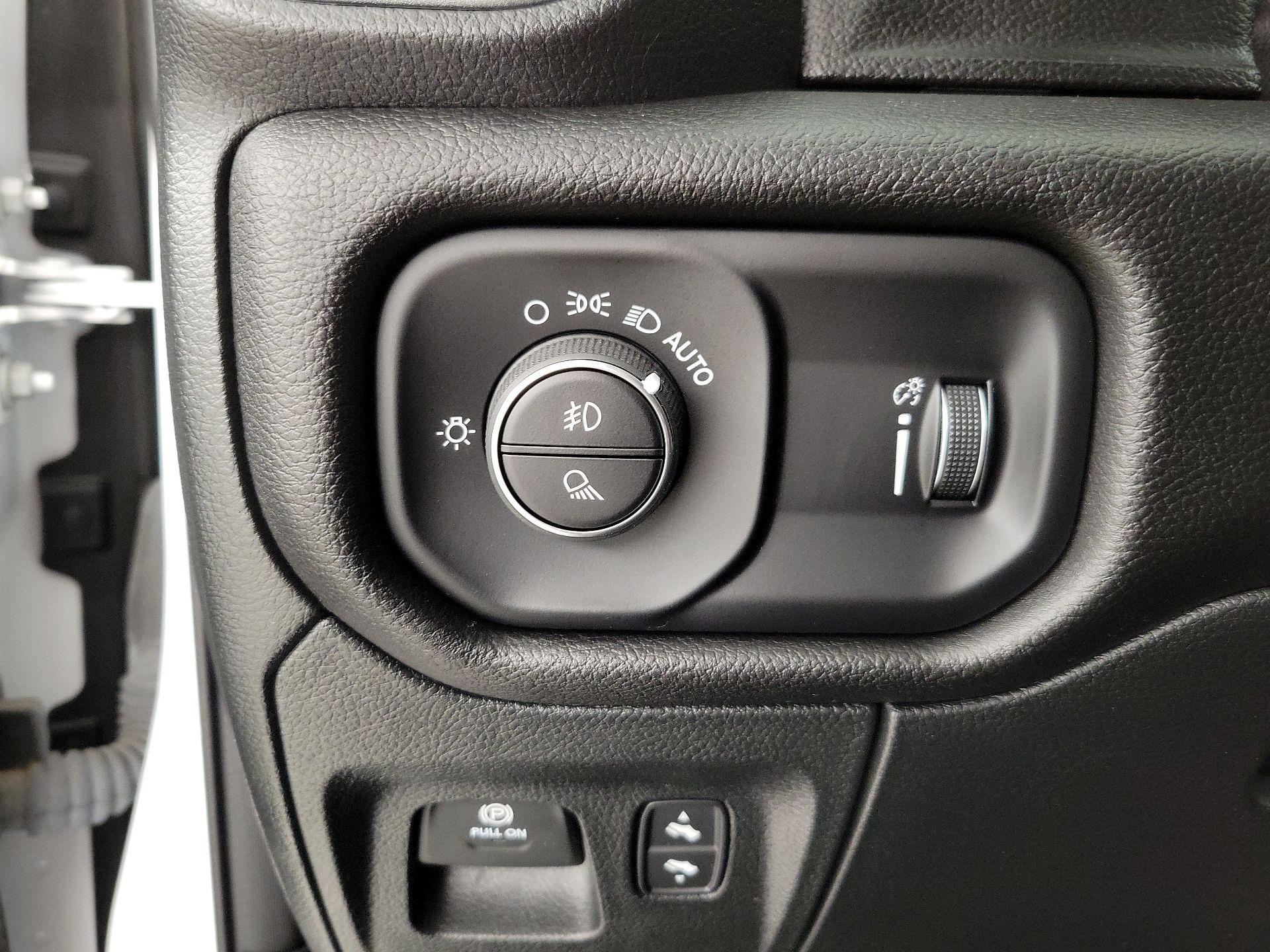 Thumbnail: 2023 RAM 1500 - 13