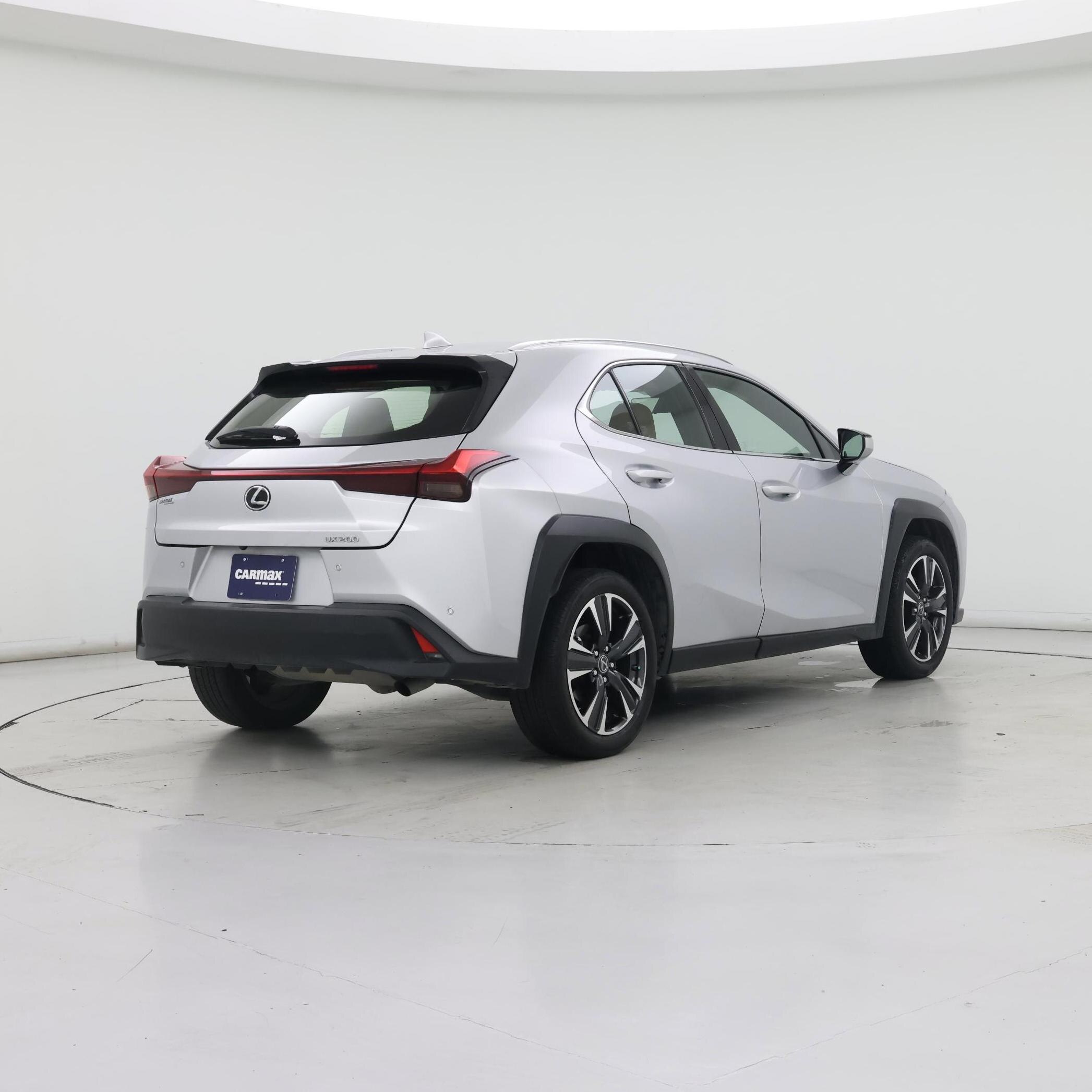 Thumbnail: 2020 Lexus UX - 8