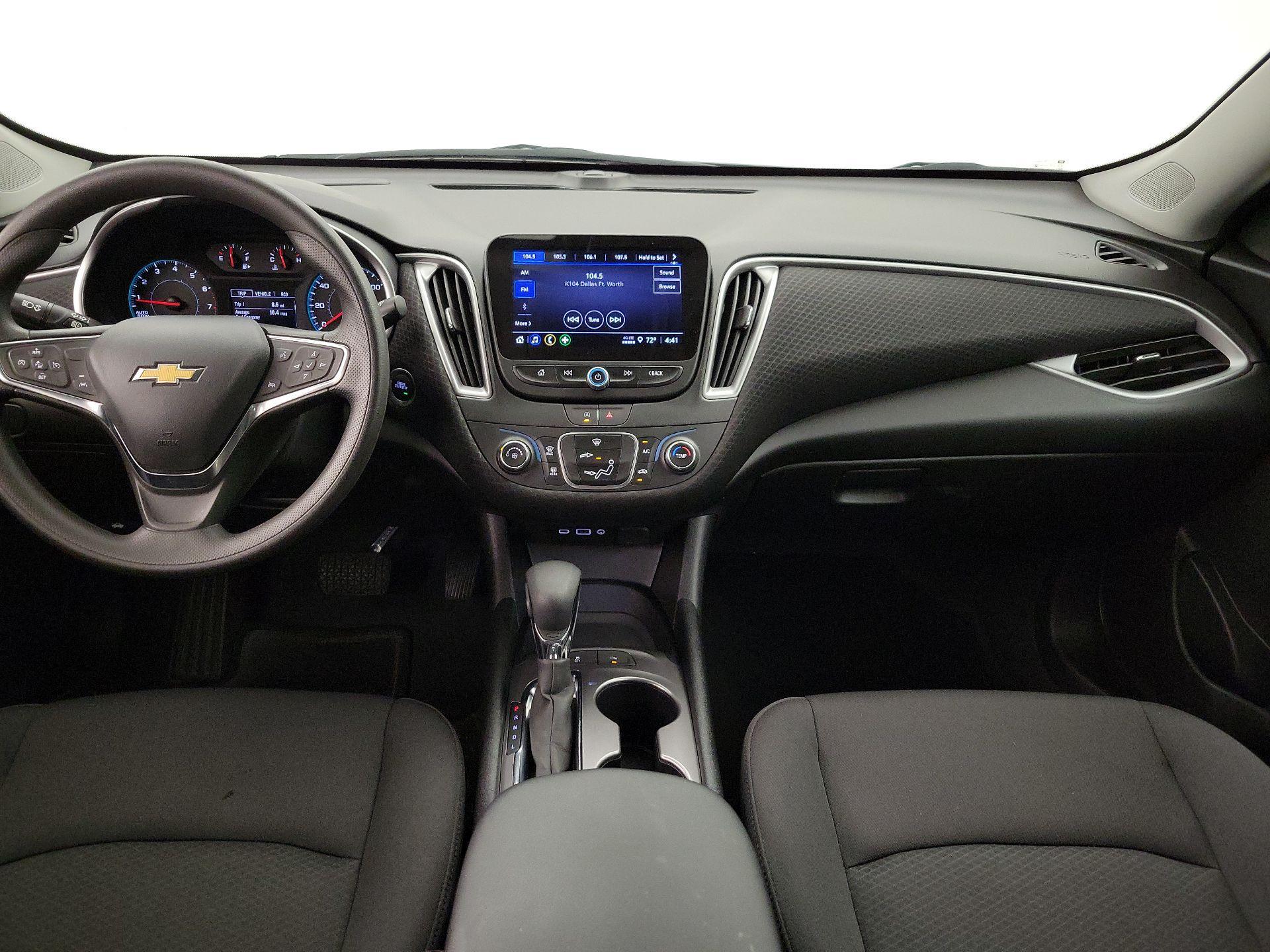 Thumbnail: 2024 Chevrolet Malibu - 9