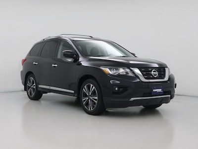 Black 2019 Nissan Pathfinder Platinum