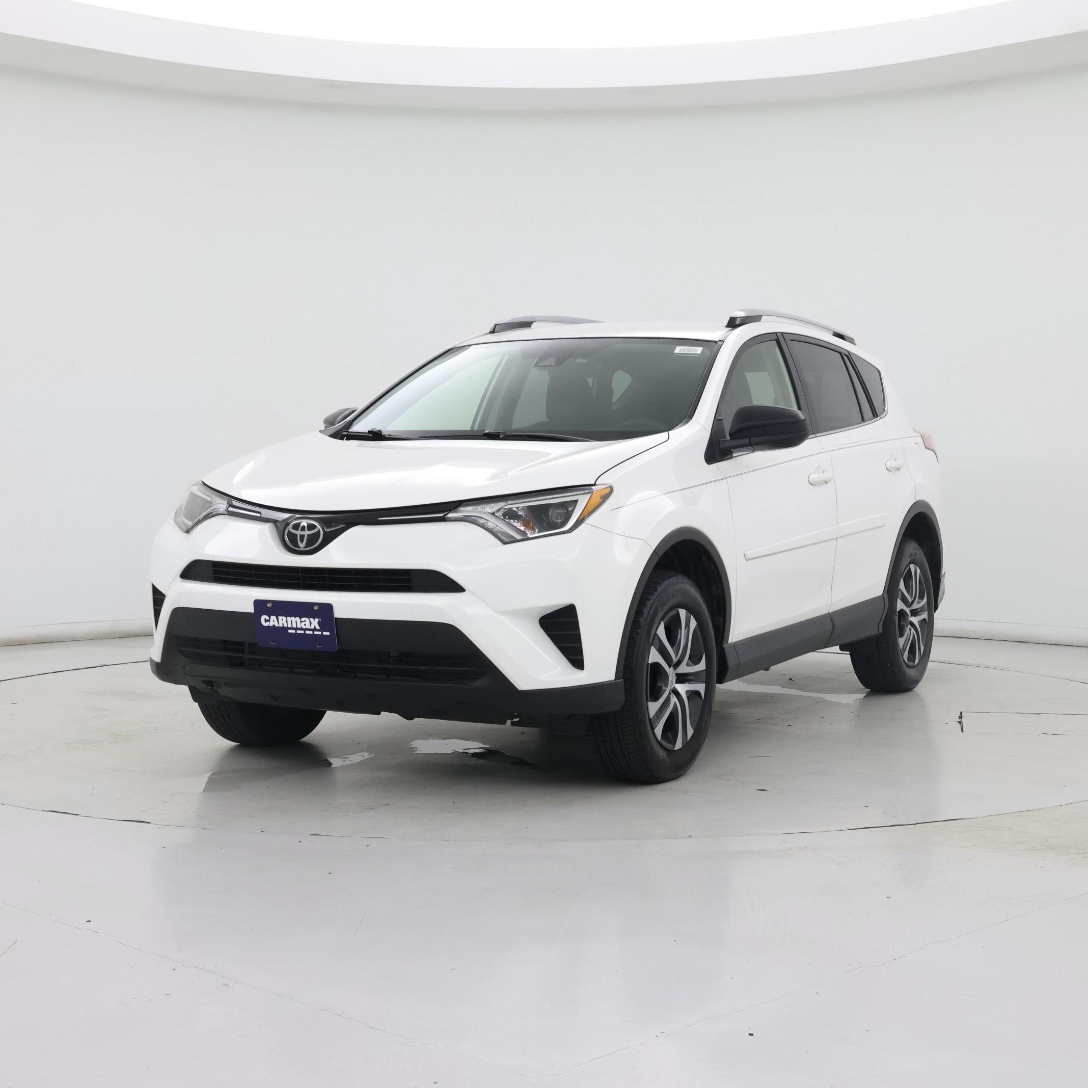 Thumbnail: 2018 Toyota RAV4 - 4