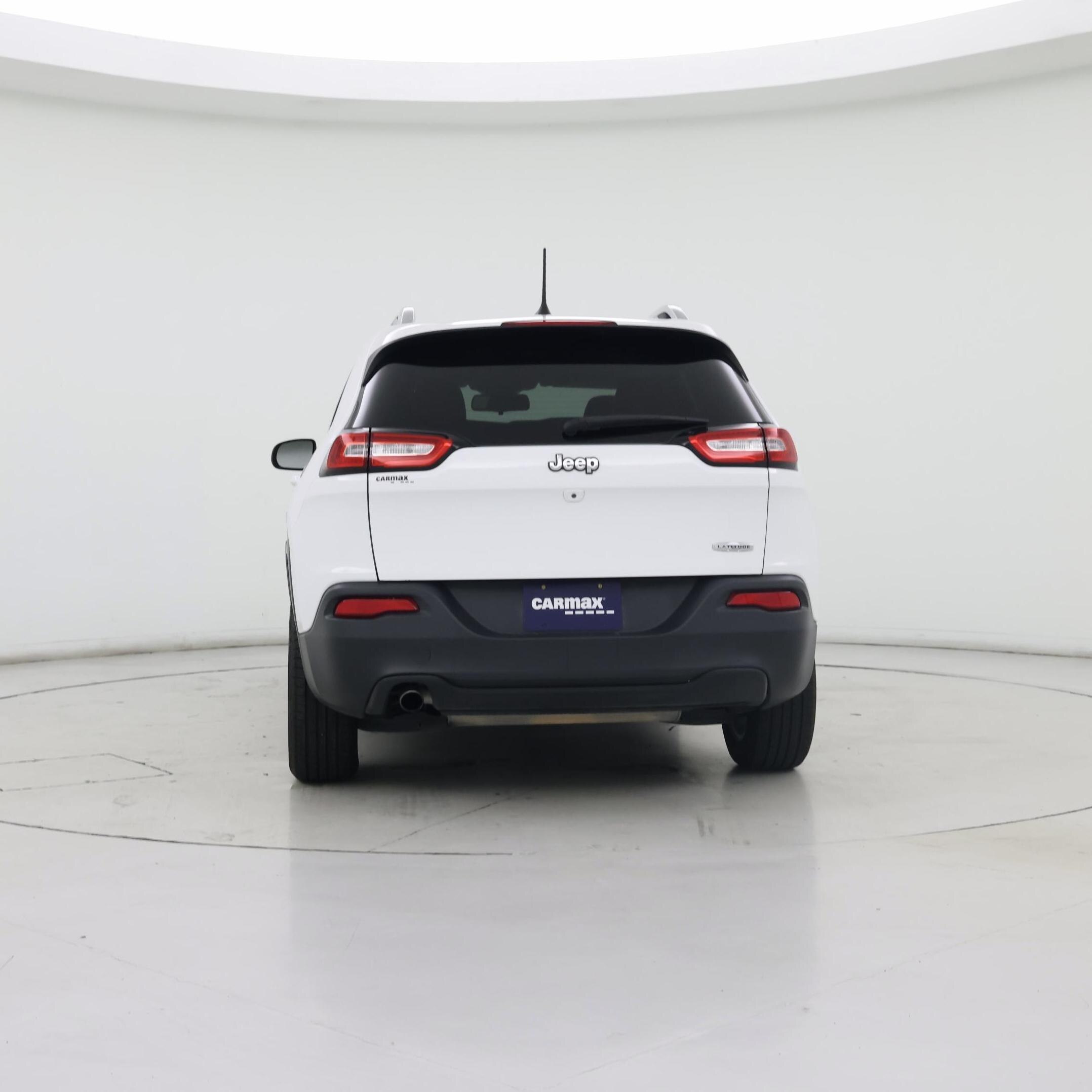 Thumbnail: 2018 Jeep Cherokee - 6
