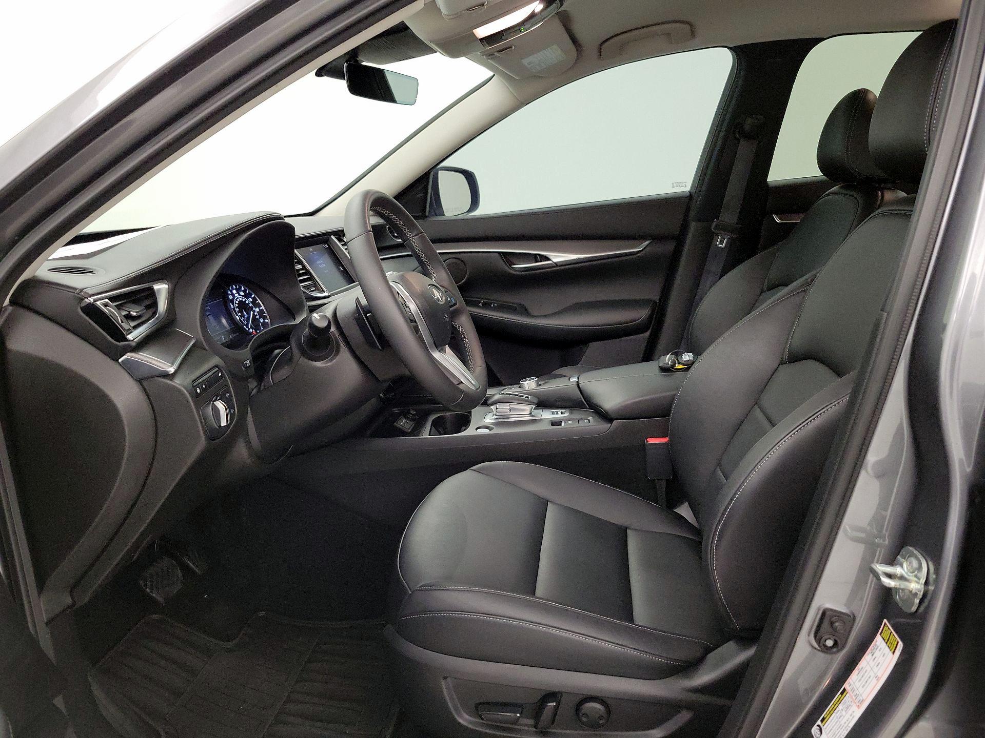 Thumbnail: 2023 INFINITI QX50 - 11