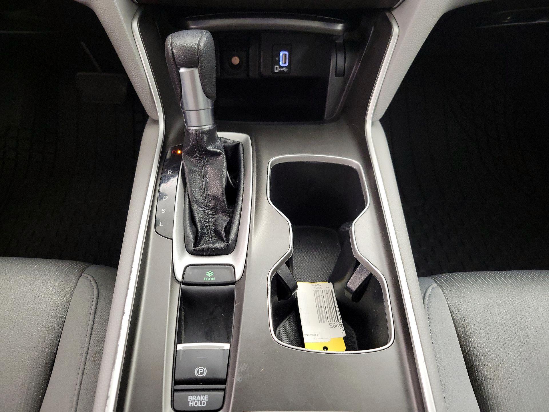 Thumbnail: 2019 Honda Accord - 17