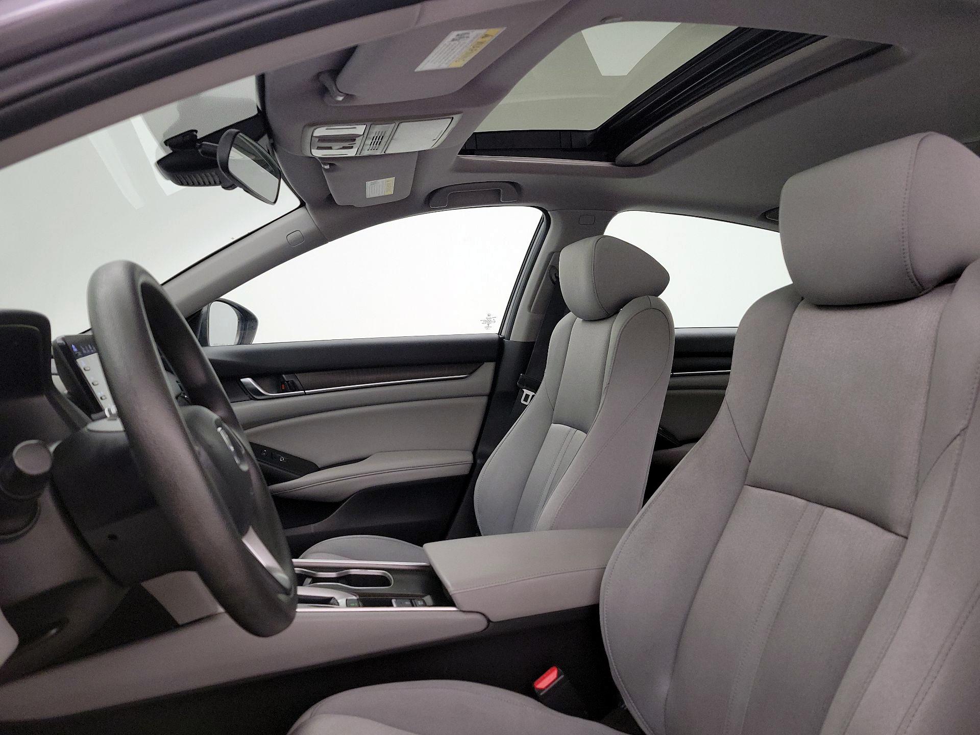 Thumbnail: 2019 Honda Accord - 18